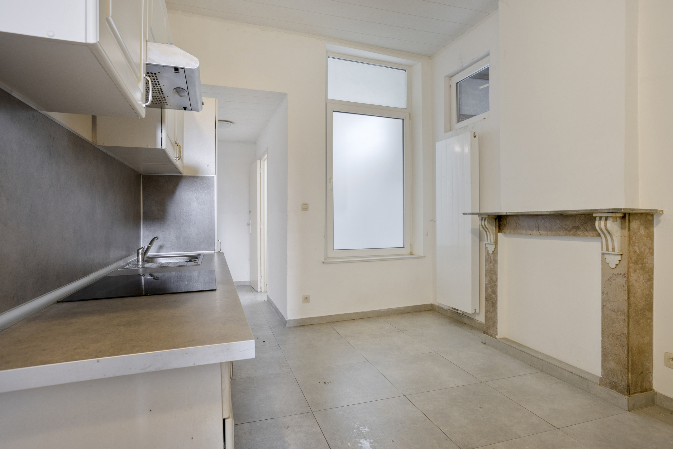 Picture 1 of 4 for House with four bedrooms in Charleroi