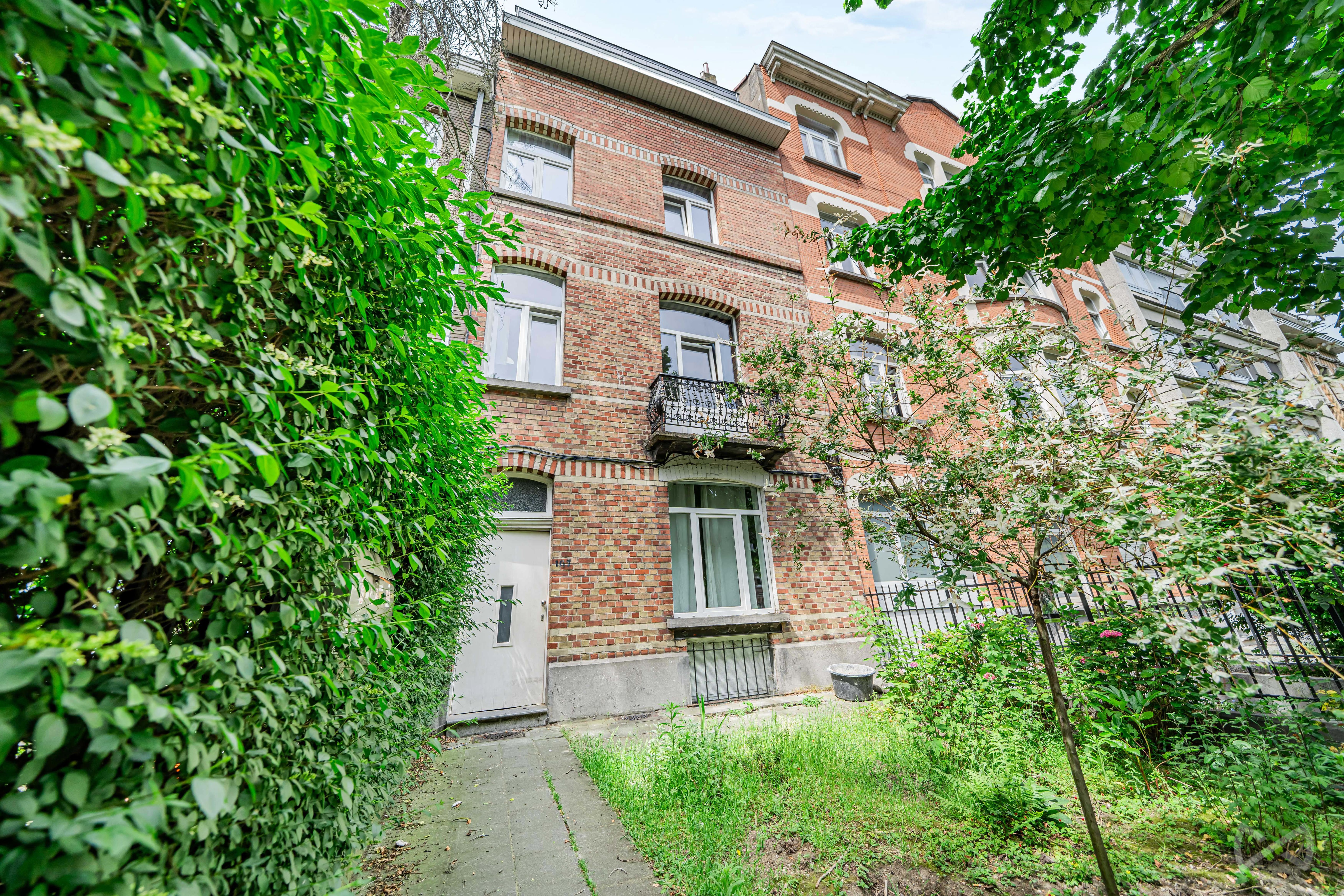 Picture 2 of 3 for Apartment block with four bedrooms in Jette