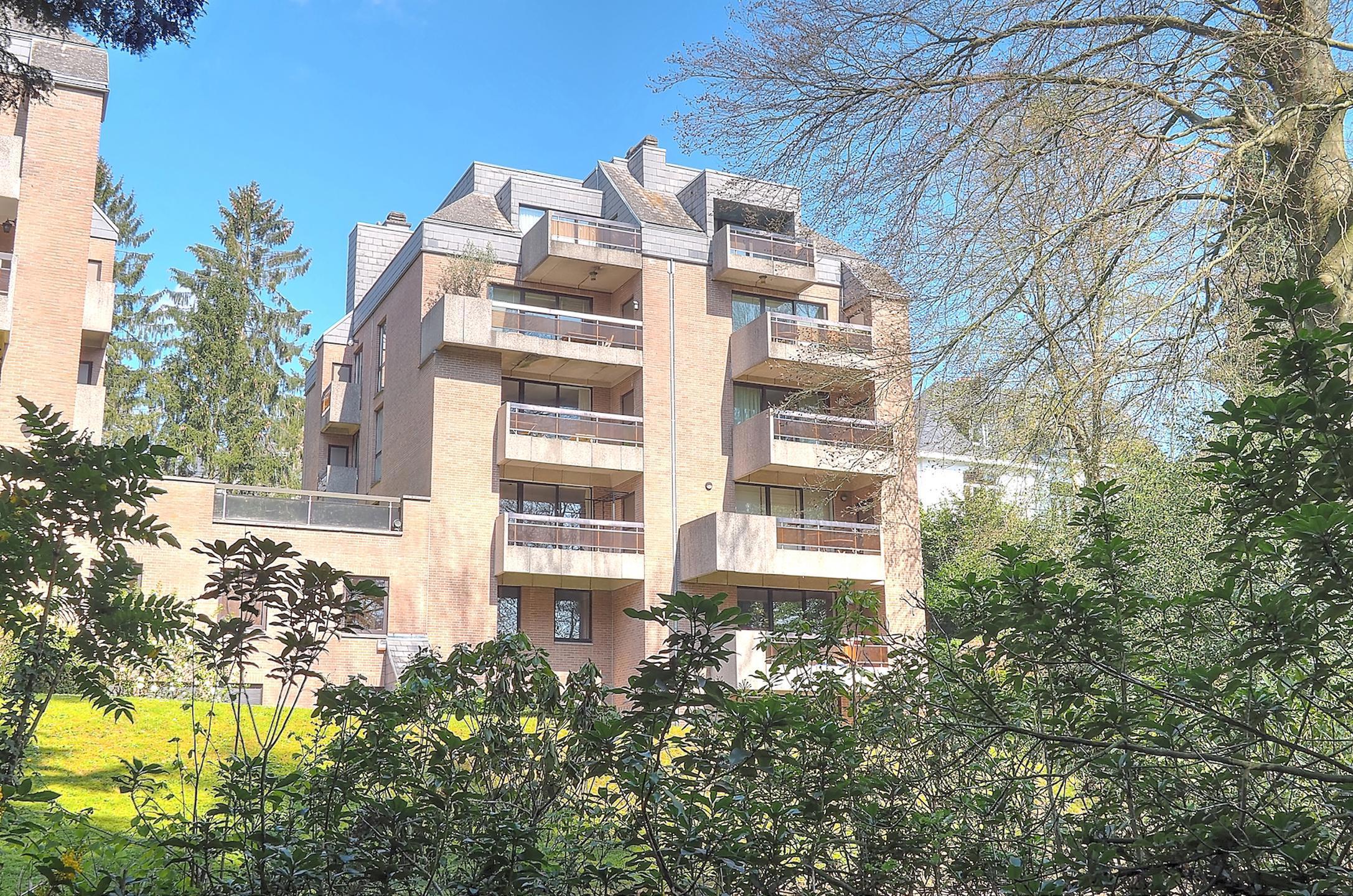 Picture 2 of 3 for Flat in Uccle