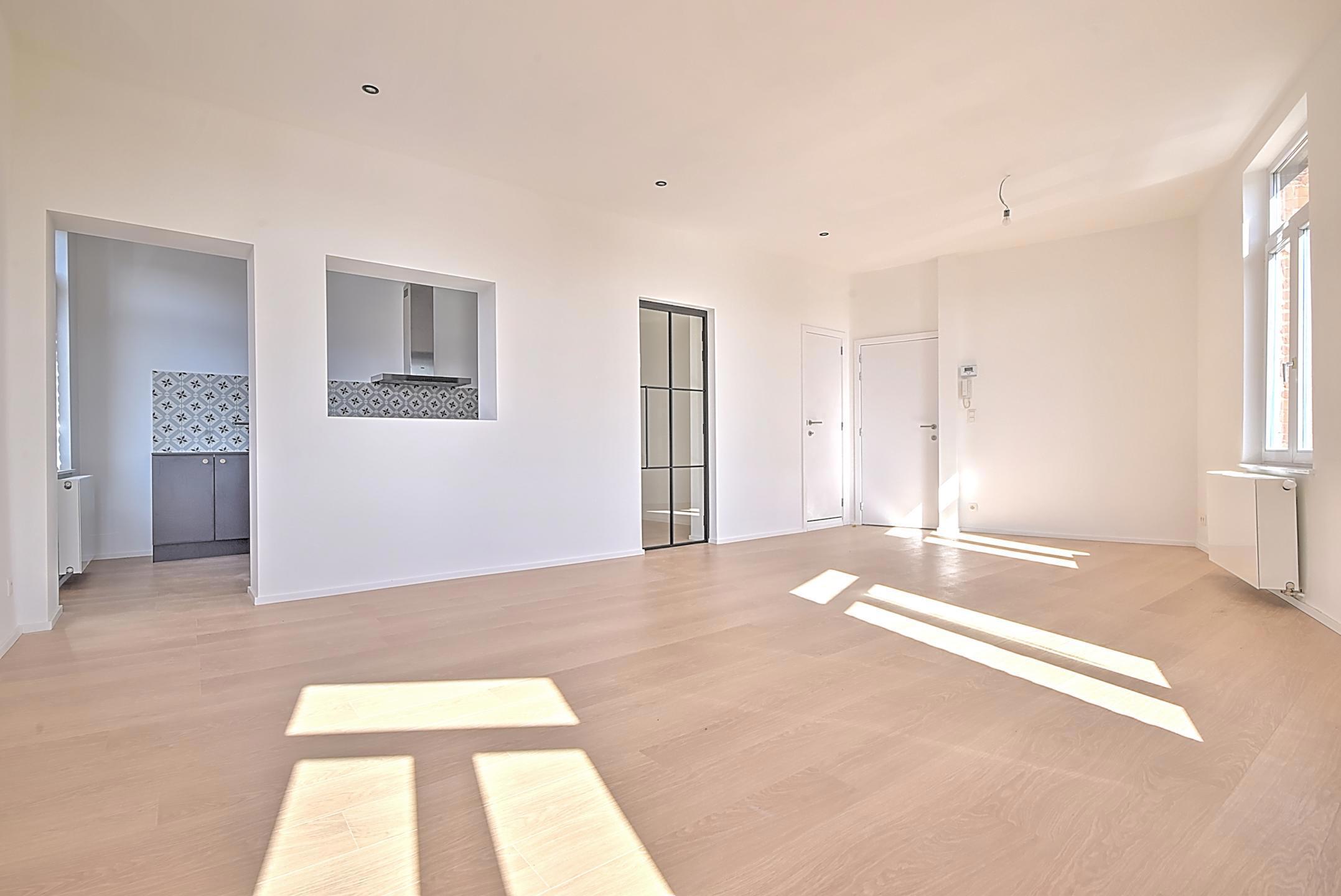Picture 3 of 3 for Flat with two bedrooms in Uccle