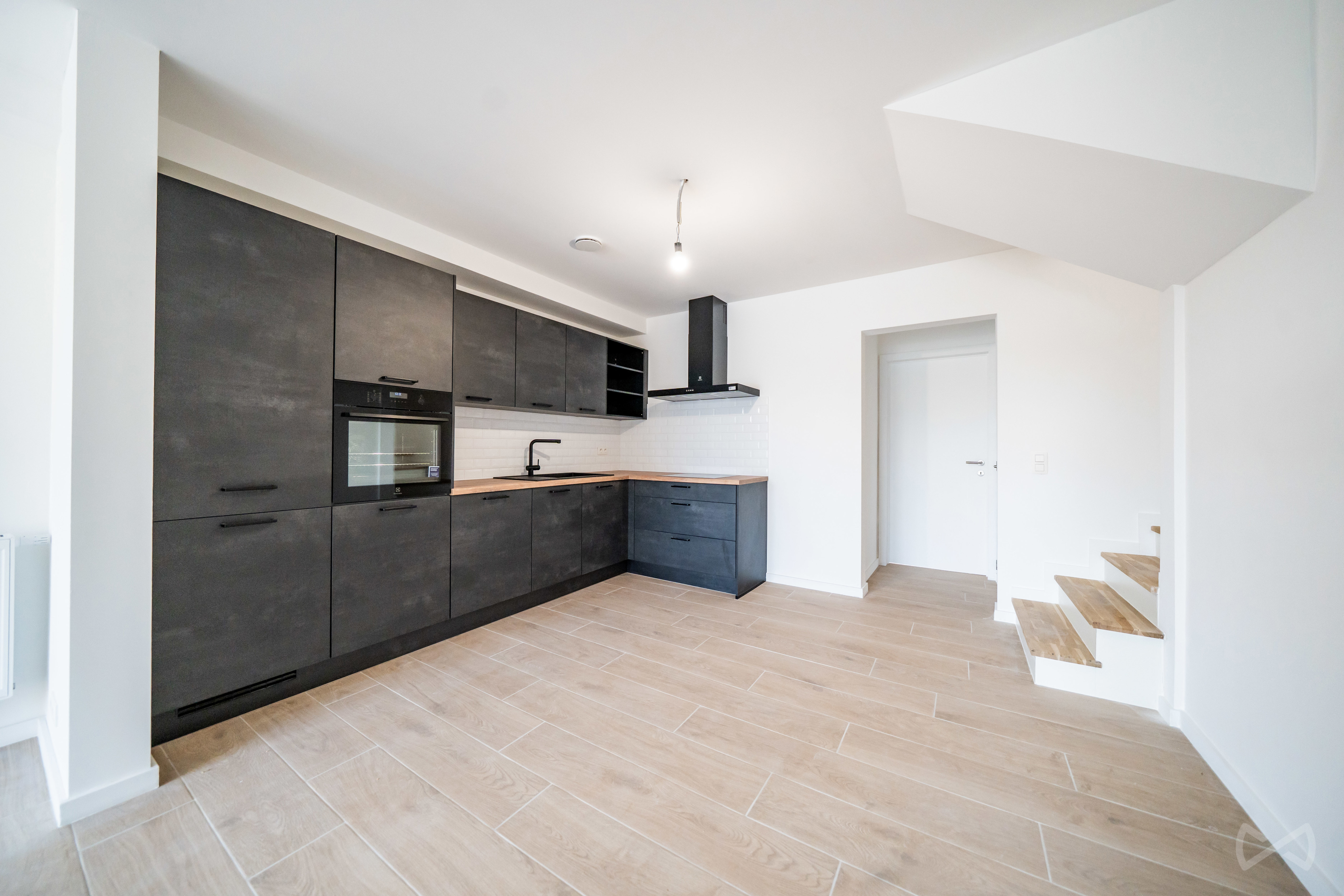Picture 3 of 3 for Duplex with two bedrooms in Uccle