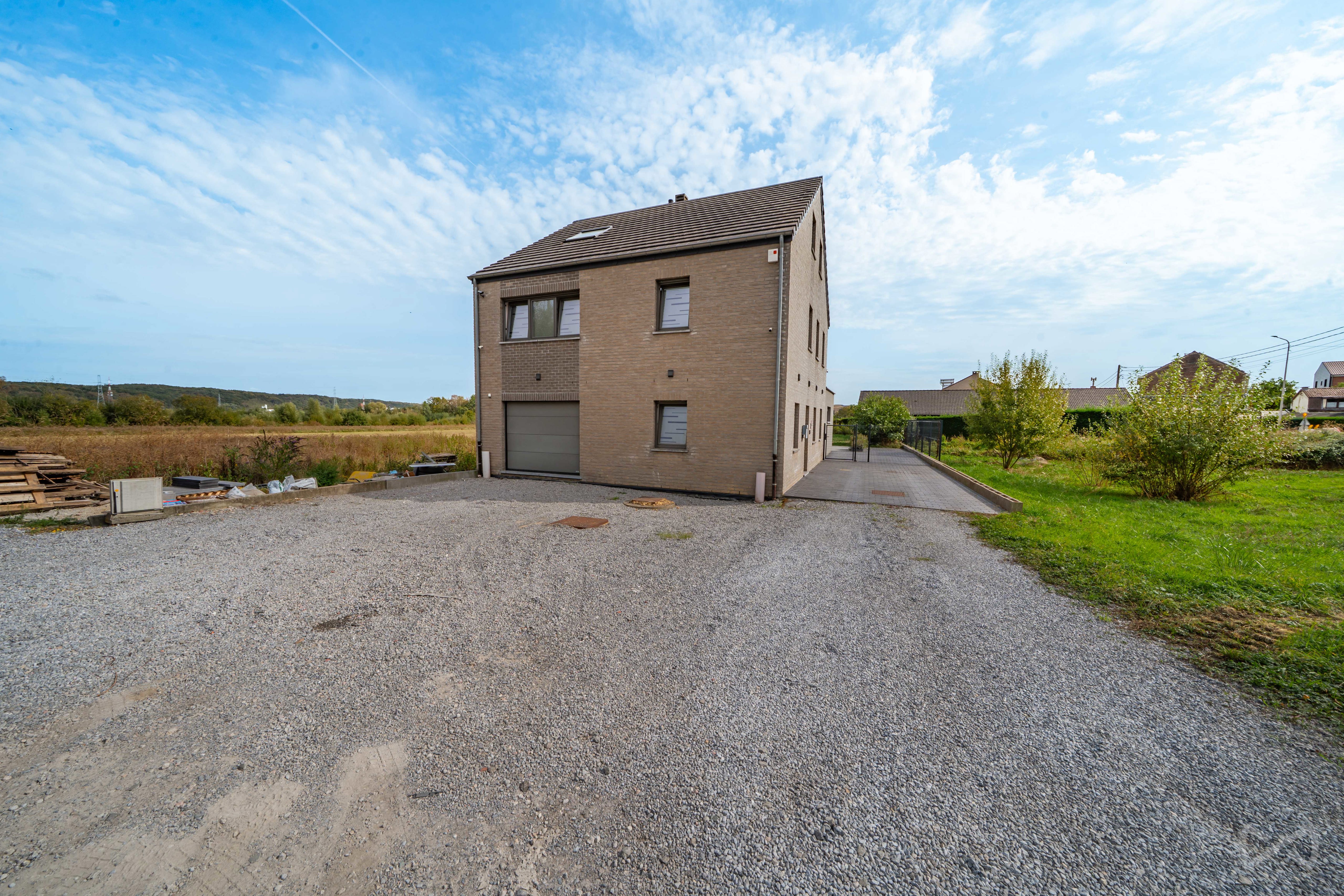 Picture 3 of 4 for Exceptional house with four bedrooms in Farciennes