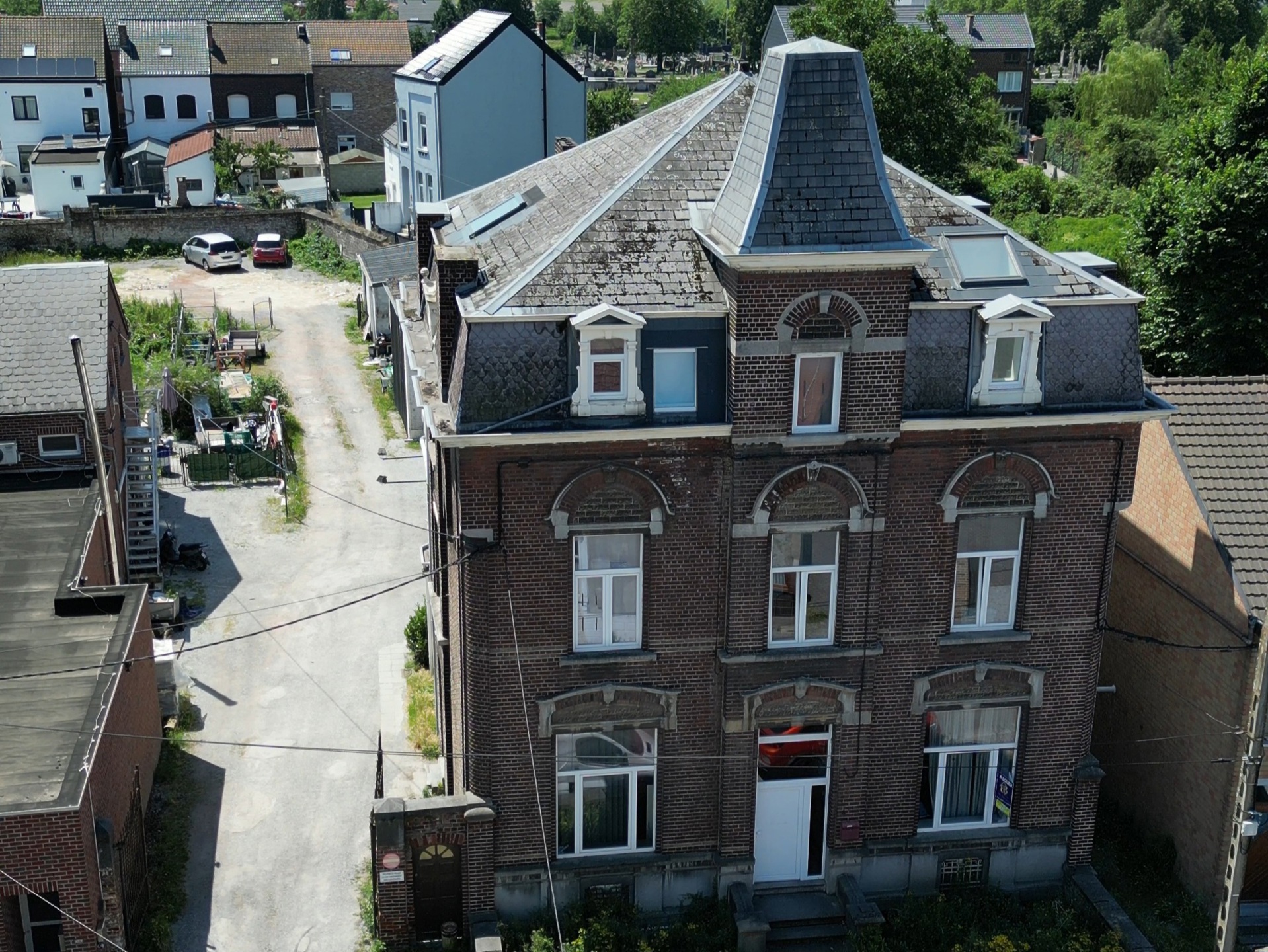 Picture of the property