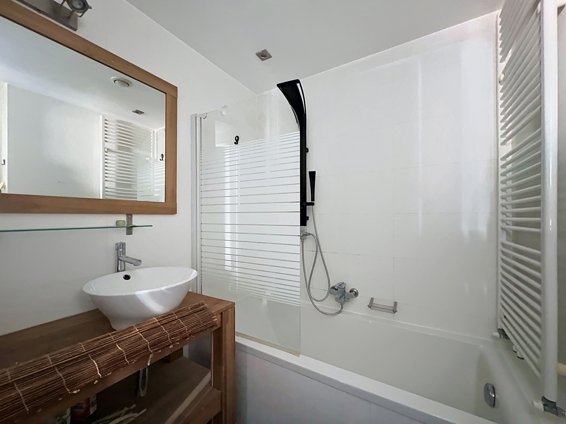 Picture 4 of 4 for Flat with three bedrooms in Saint-Gilles