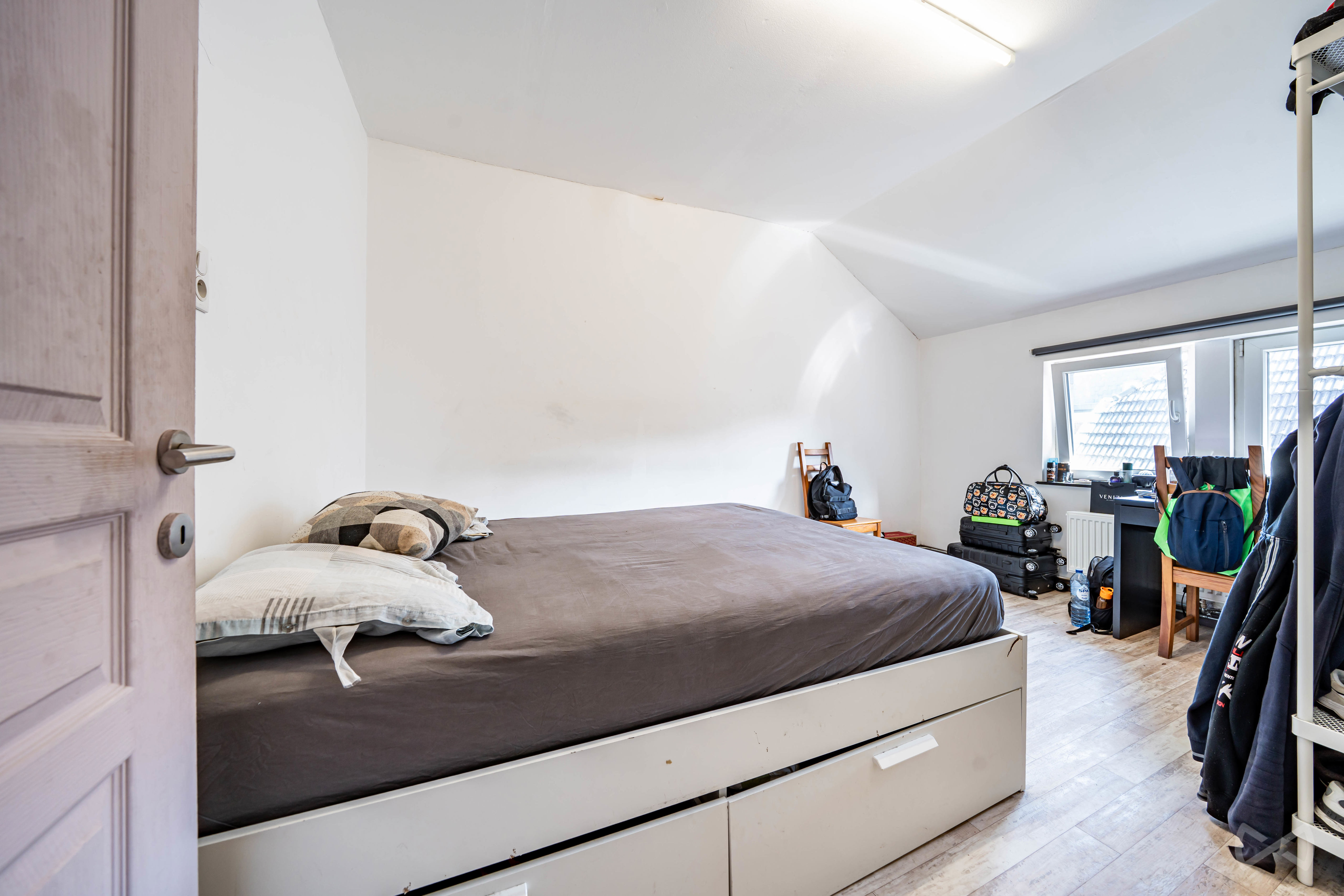 Foto 1 van 4 van Gebouw voor gemengd gebruik met drie slaapkamers in Liège