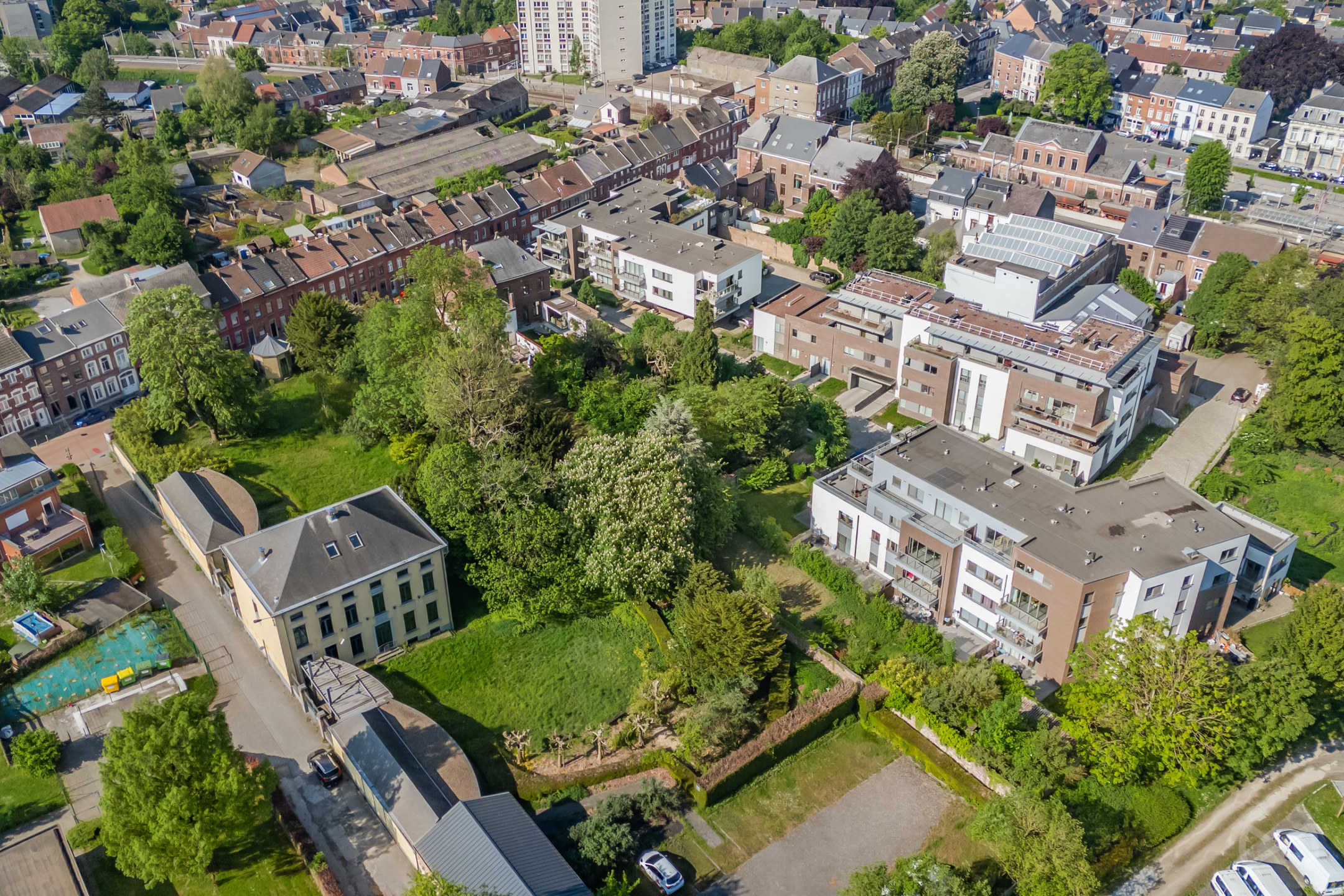 Picture 4 of 4 for Building ground in Nivelles