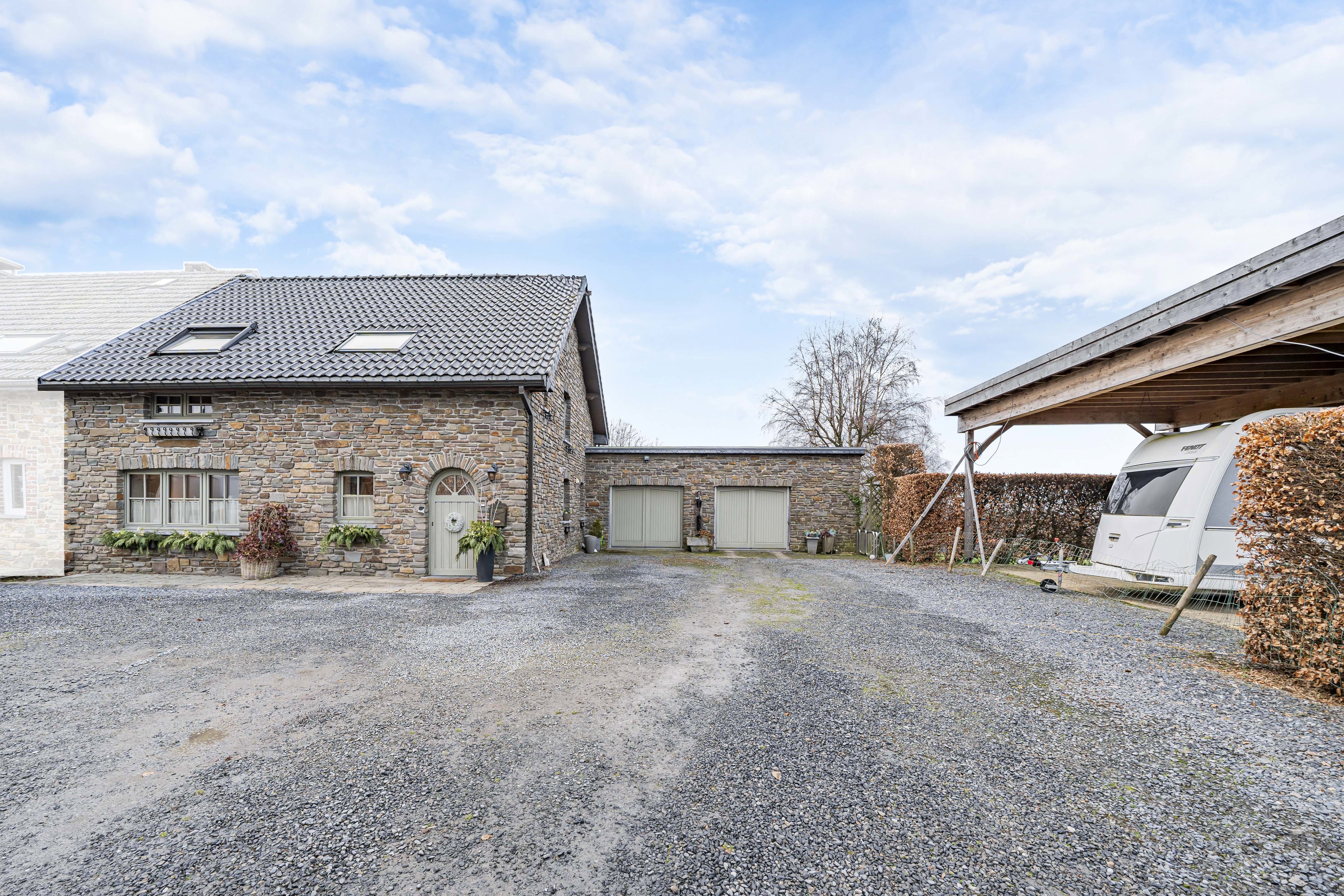 Picture 2 of 3 for House with three bedrooms in Malmedy