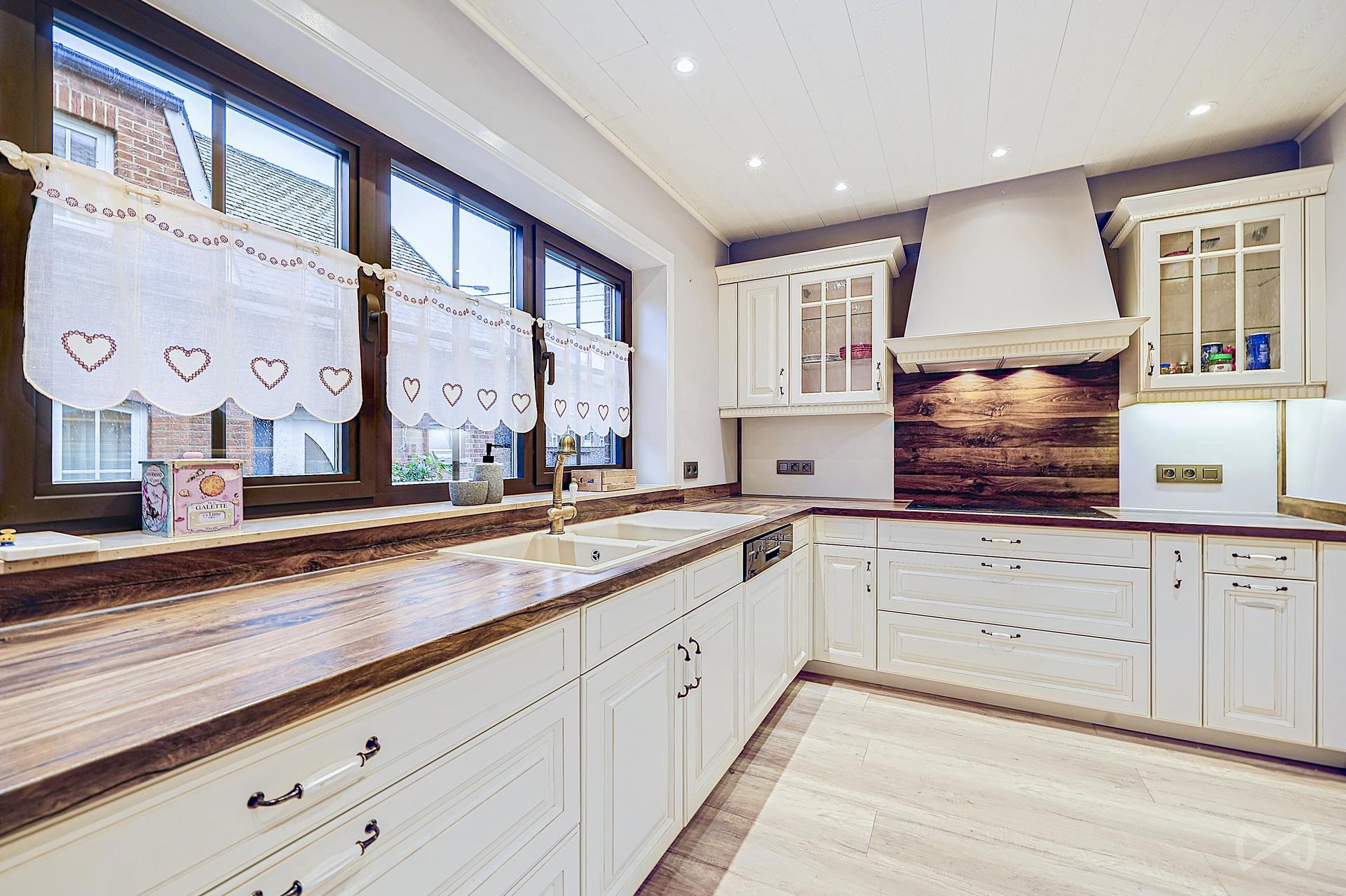 Photo 3 sur 4 pour Maison de trois chambres à Manage La Hestre