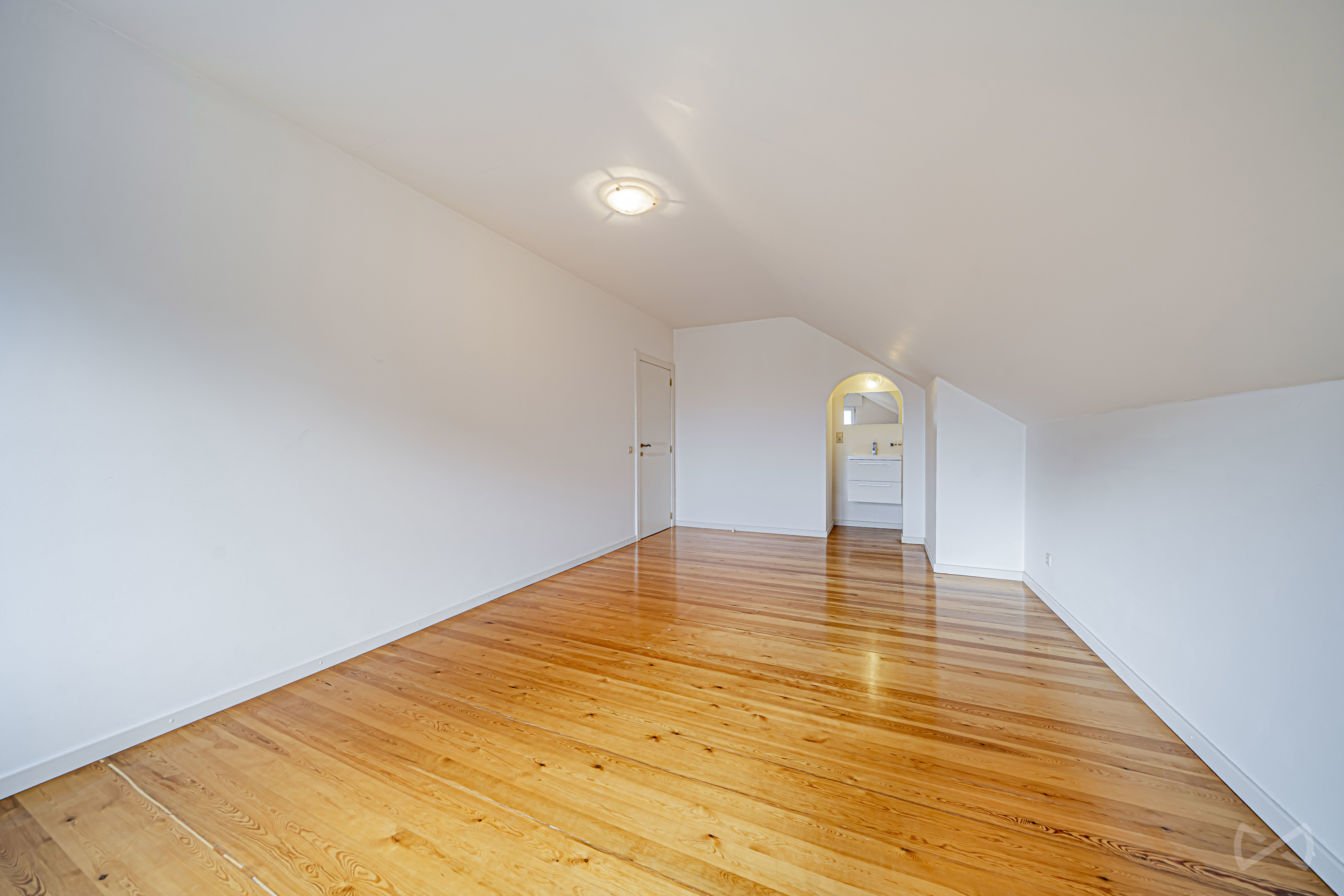 Picture 3 of 4 for House with four bedrooms in Duisburg