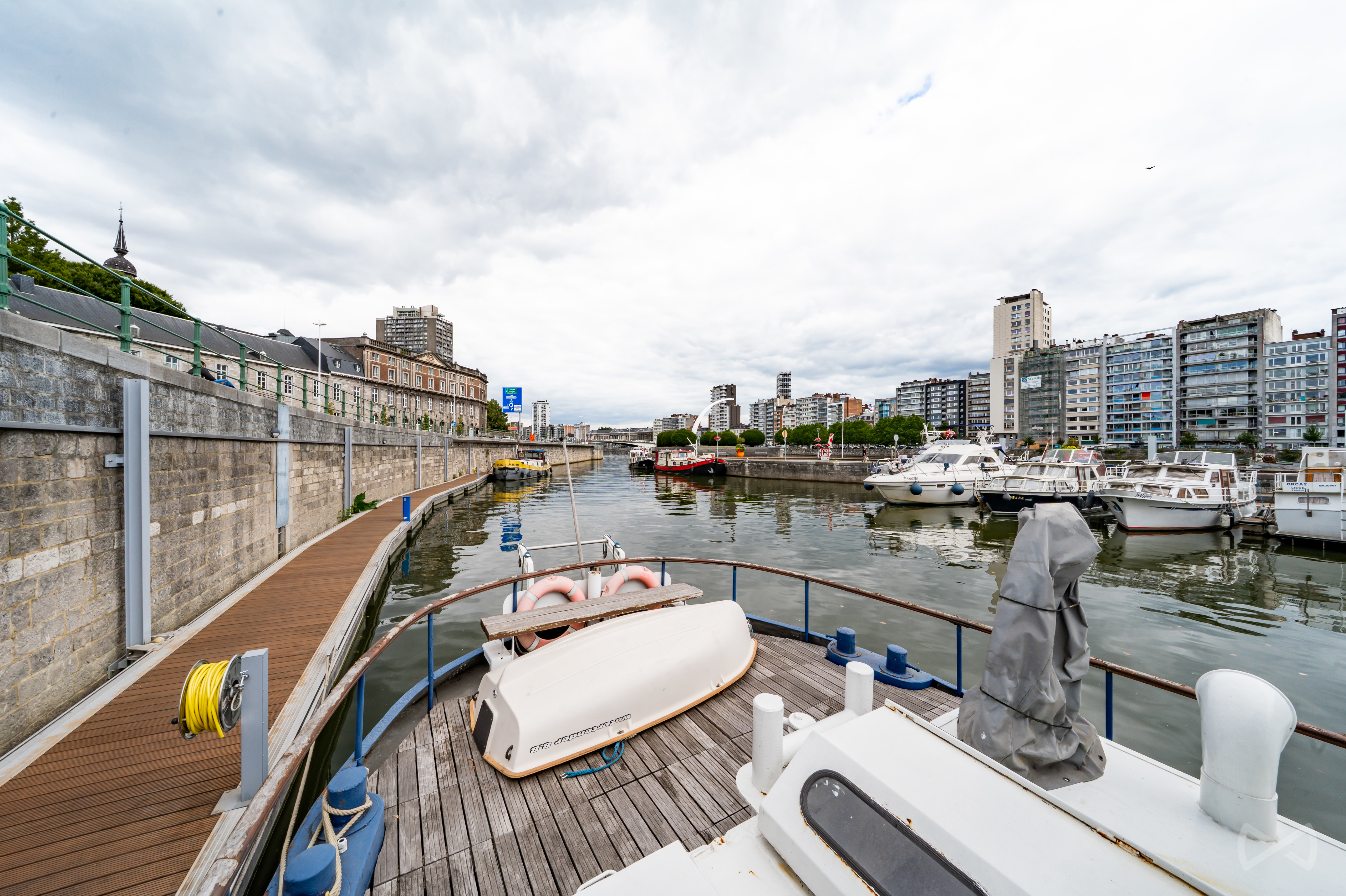 Picture 1 of 4 for Houseboat with one bedroom in Liège