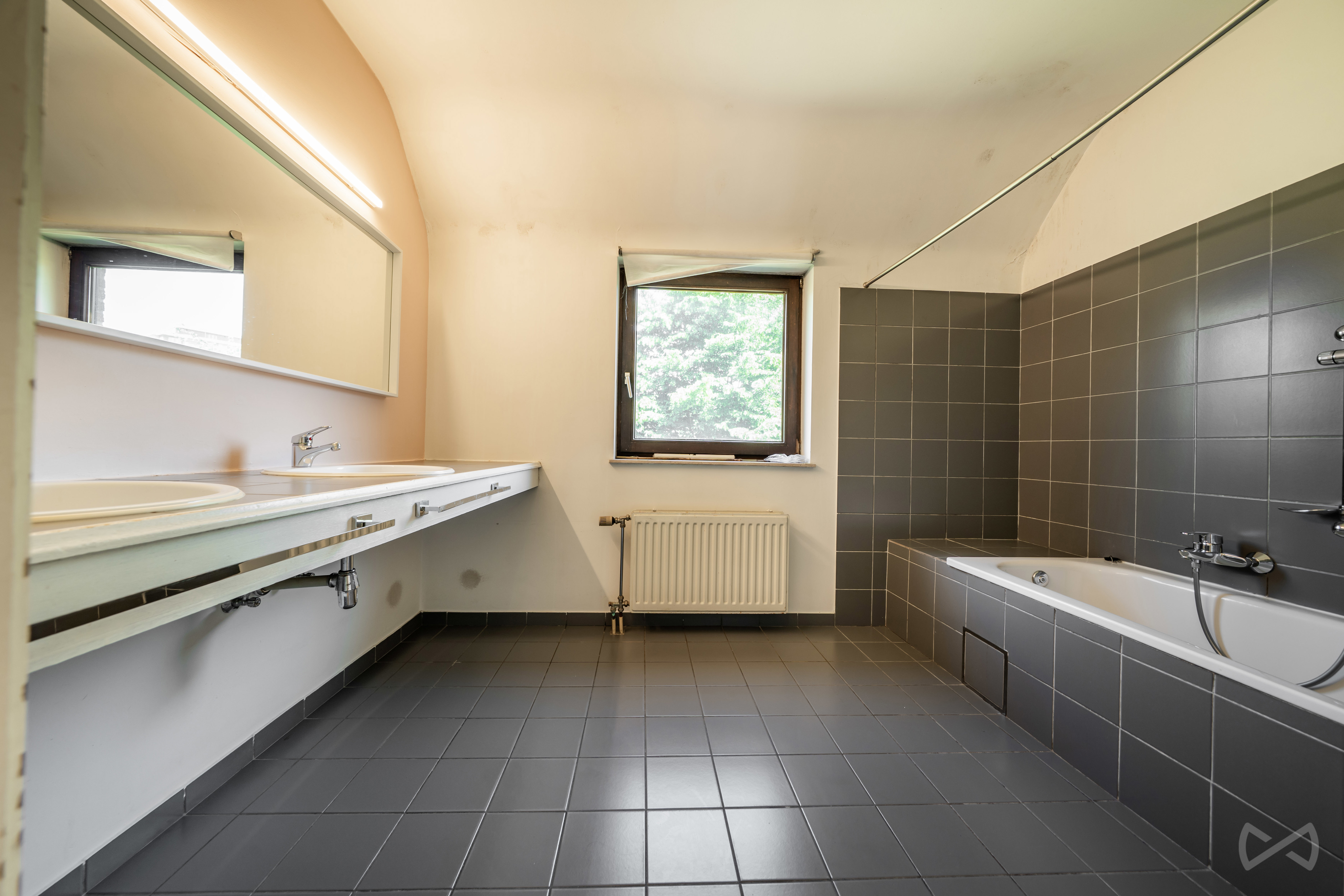 Picture 1 of 4 for House with four bedrooms in Uccle
