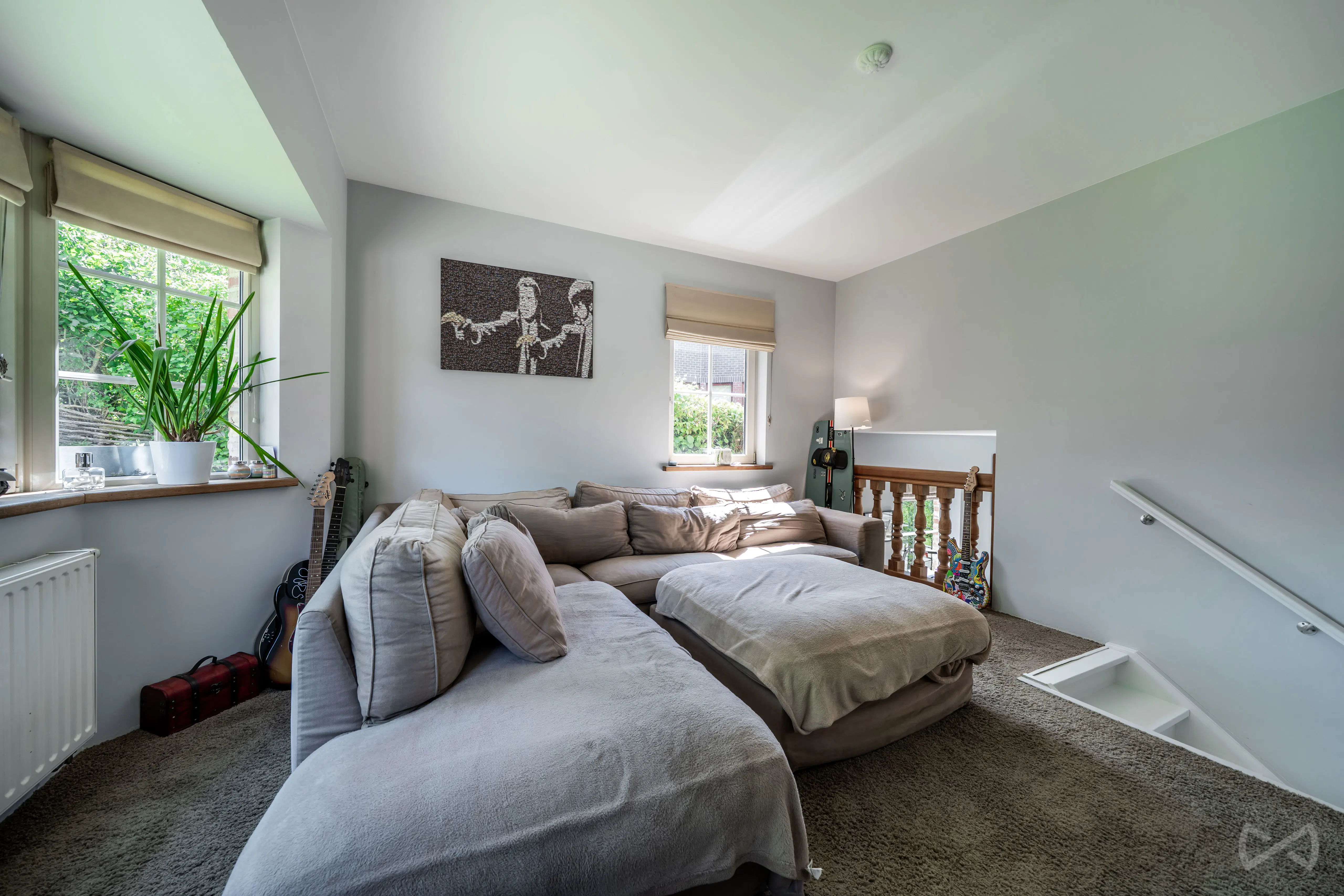 Picture 1 of 4 for Villa with five bedrooms in Waterloo