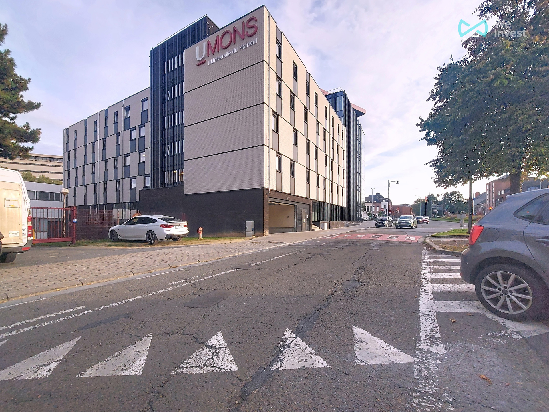Picture 3 of 3 for Indoor parking in Mons