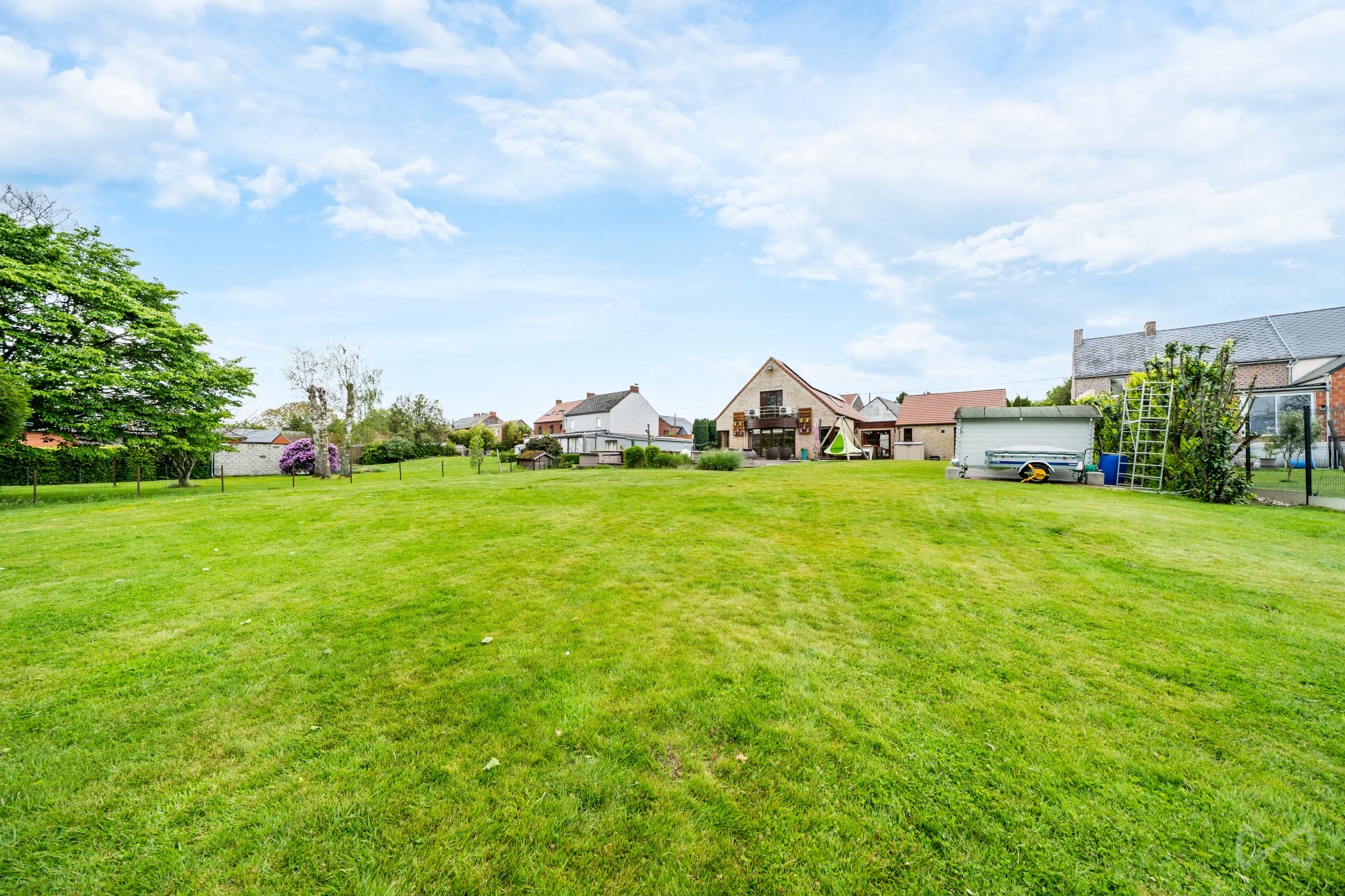 Picture 1 of 4 for Villa with four bedrooms in Sars-la-bruyère