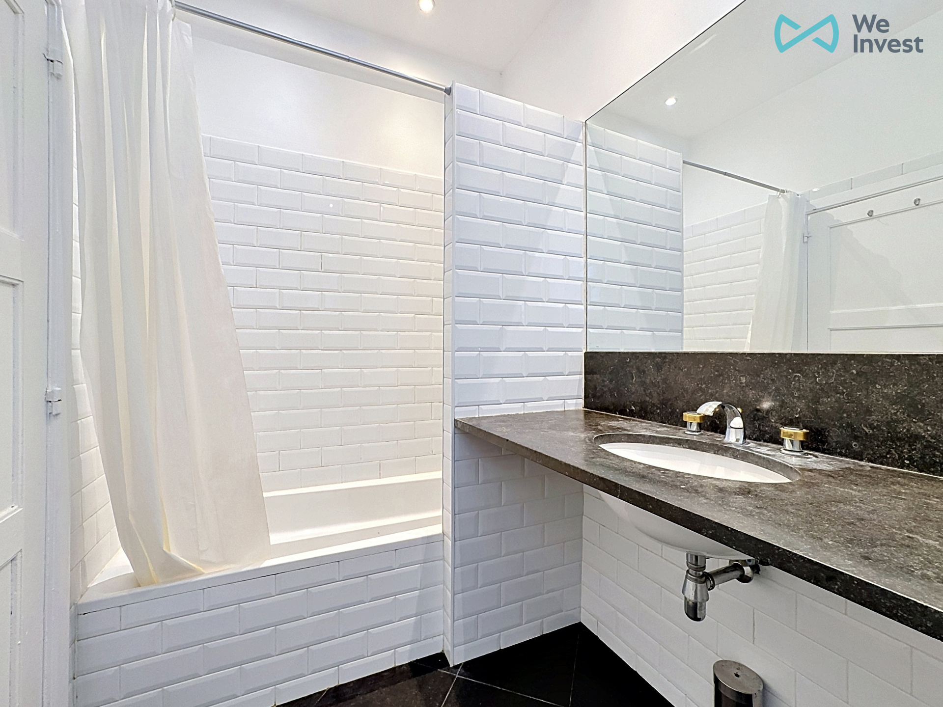 Picture 1 of 3 for Studio in Ixelles