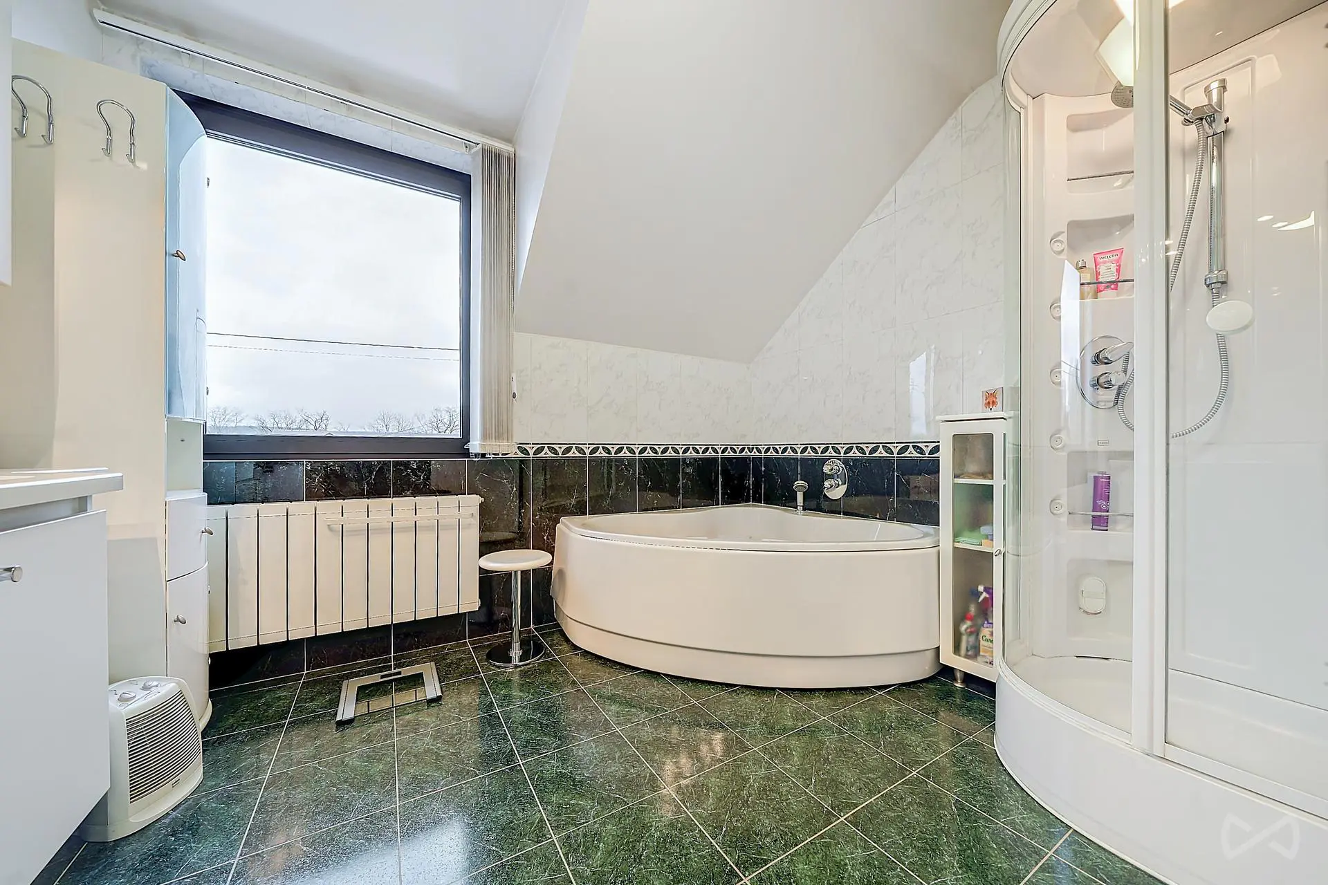Photo 4 sur 4 pour Maison de quatre chambres à Thy-le-château