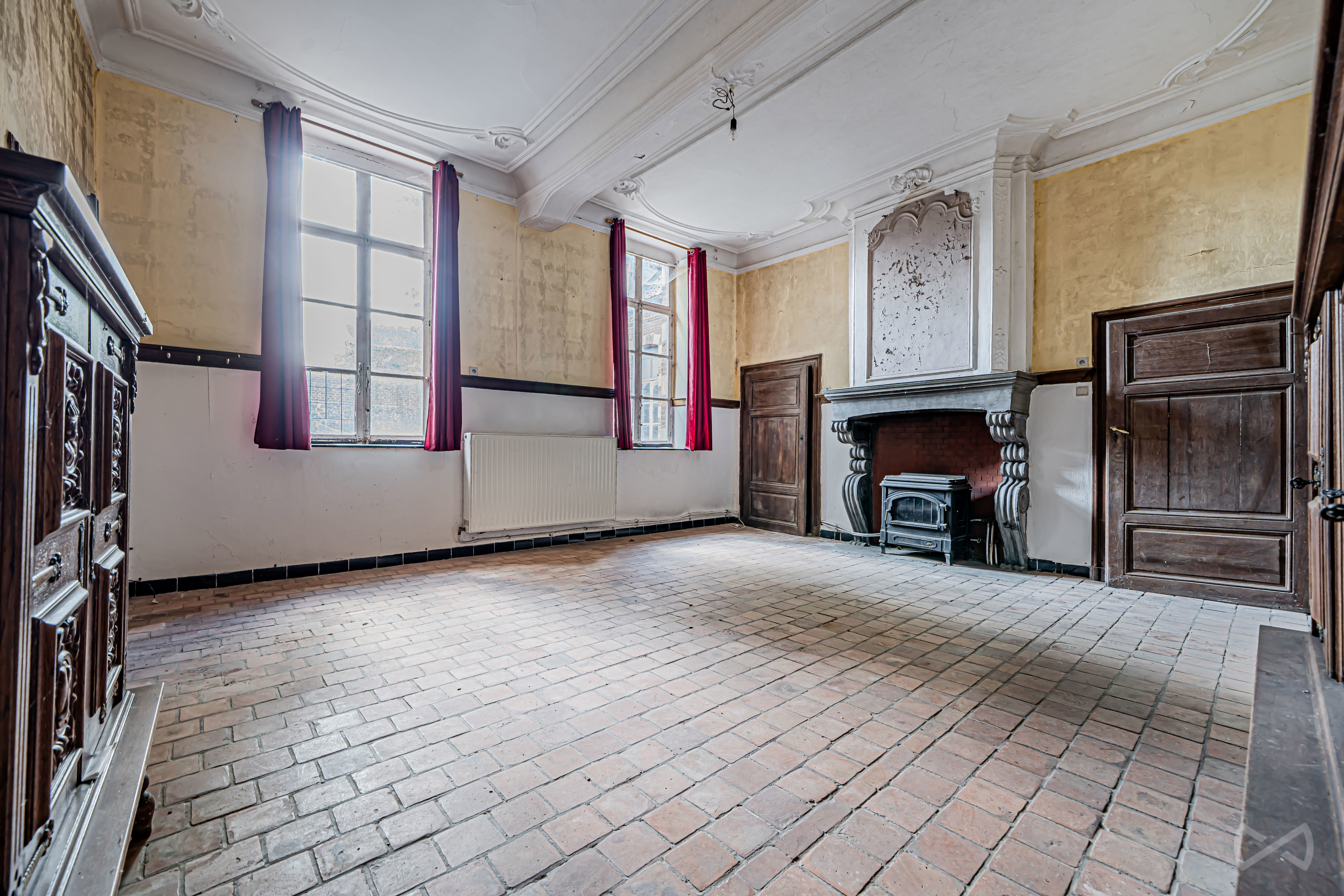 Picture 3 of 4 for Castle with ten bedrooms in Vellereille-le-sec