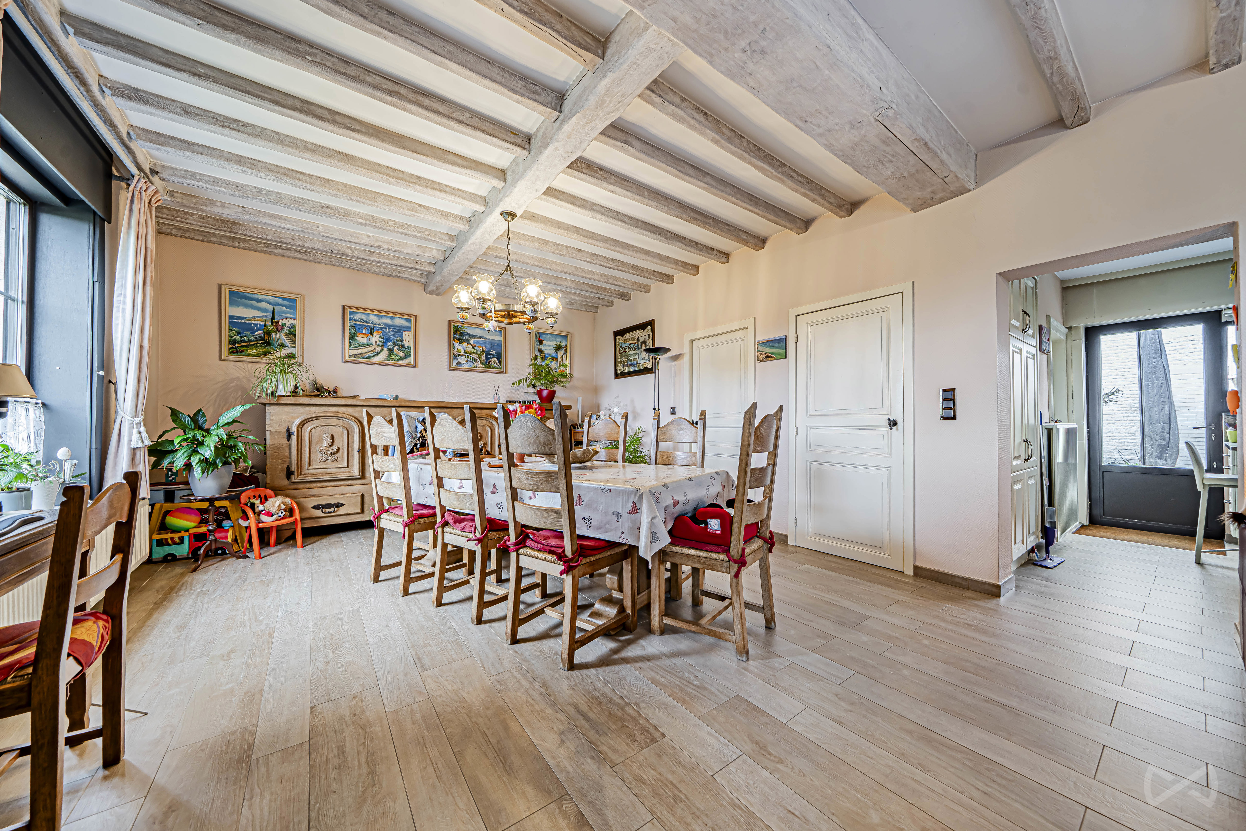 Picture 1 of 4 for Villa with five bedrooms in La Louvière Houdeng-Goegnies