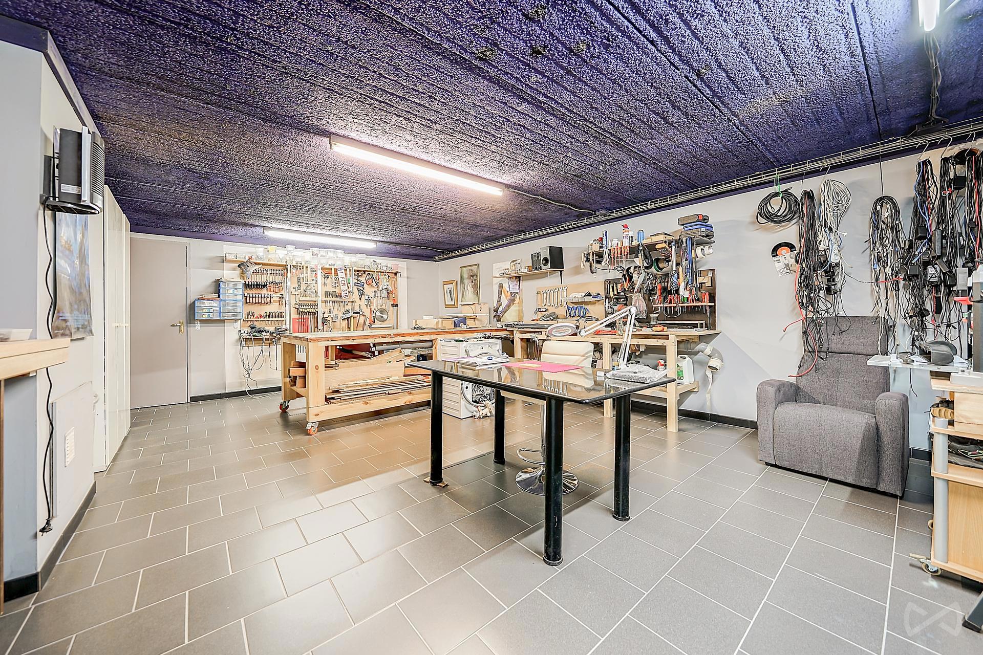 Picture 1 of 4 for House with four bedrooms in Charleroi Marcinelle