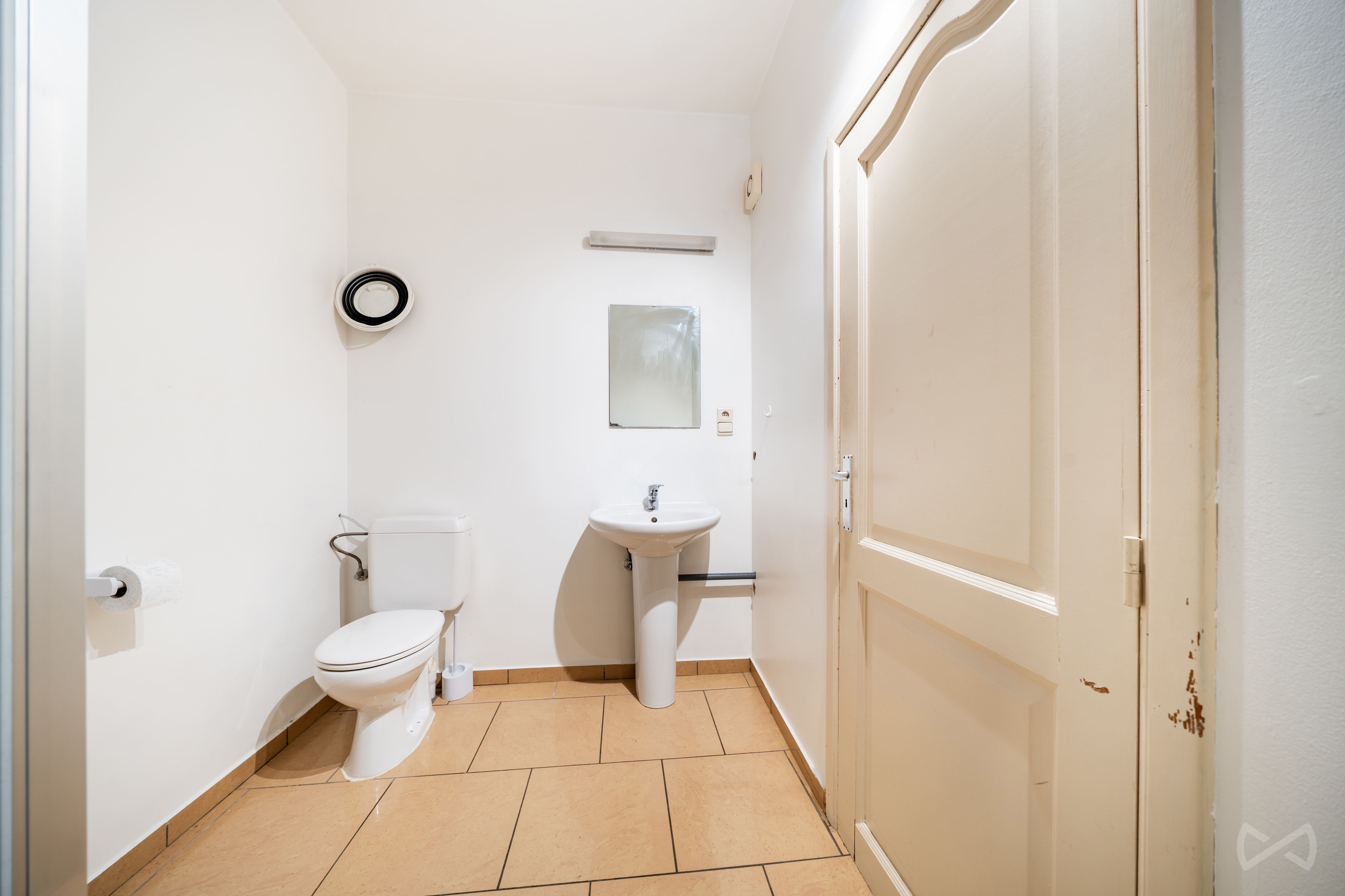 Photo 4 sur 4 pour Studio à Namur