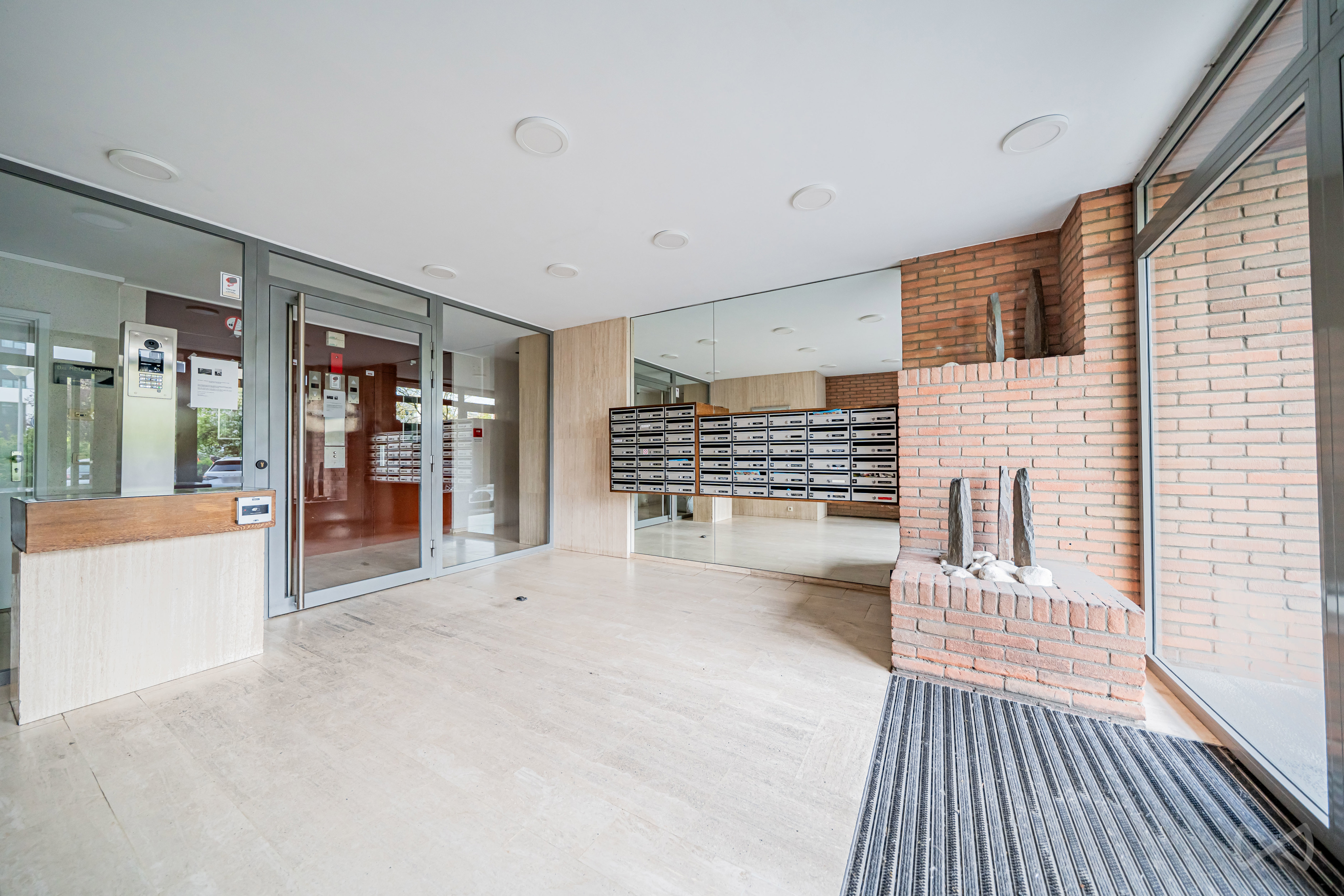 Picture 2 of 4 for Flat with two bedrooms in Evere