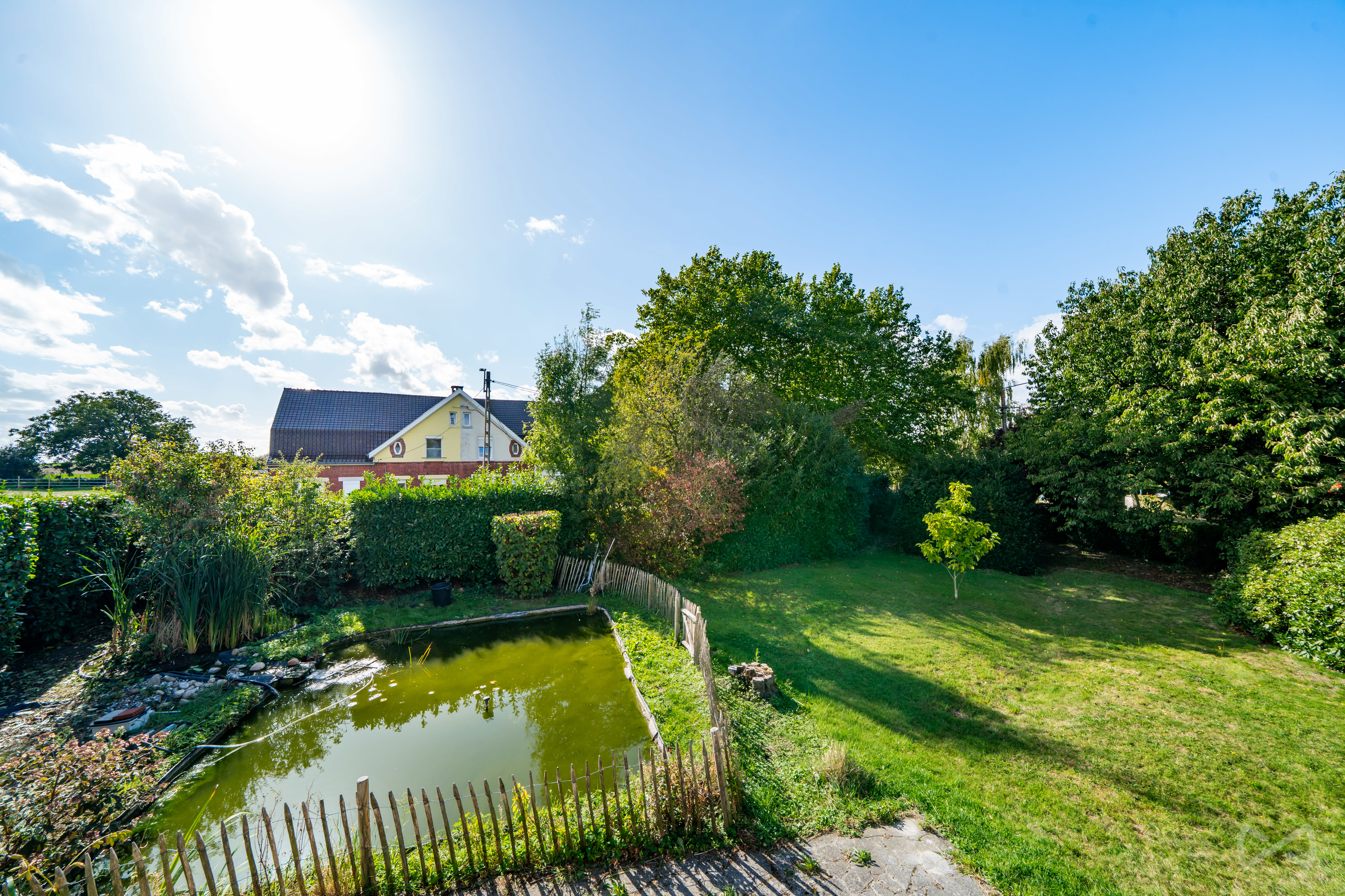 Photo 3 sur 4 pour Maison de maître de trois chambres à Leuze-en-hainaut