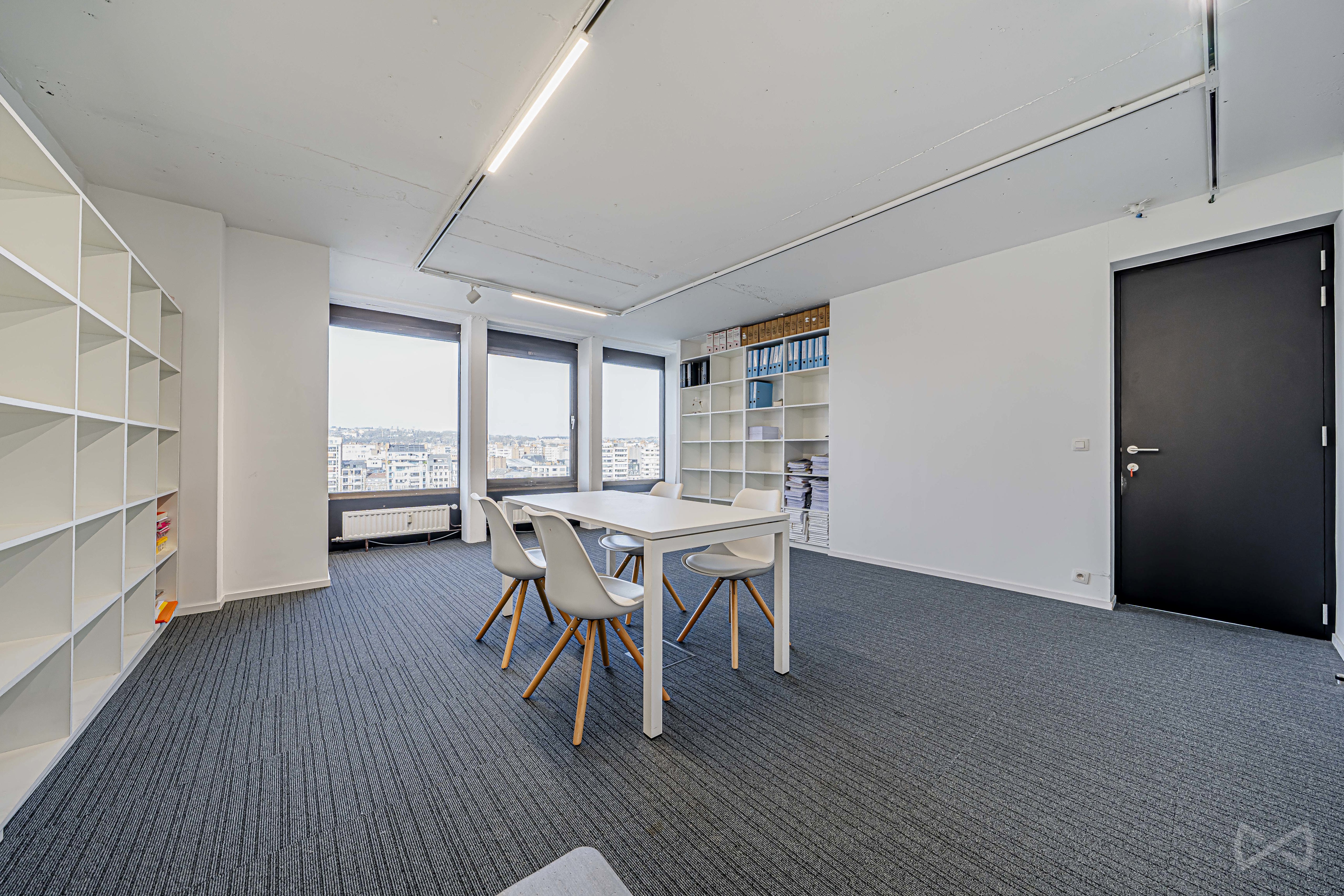Photo 4 sur 4 pour Bureaux à Liège