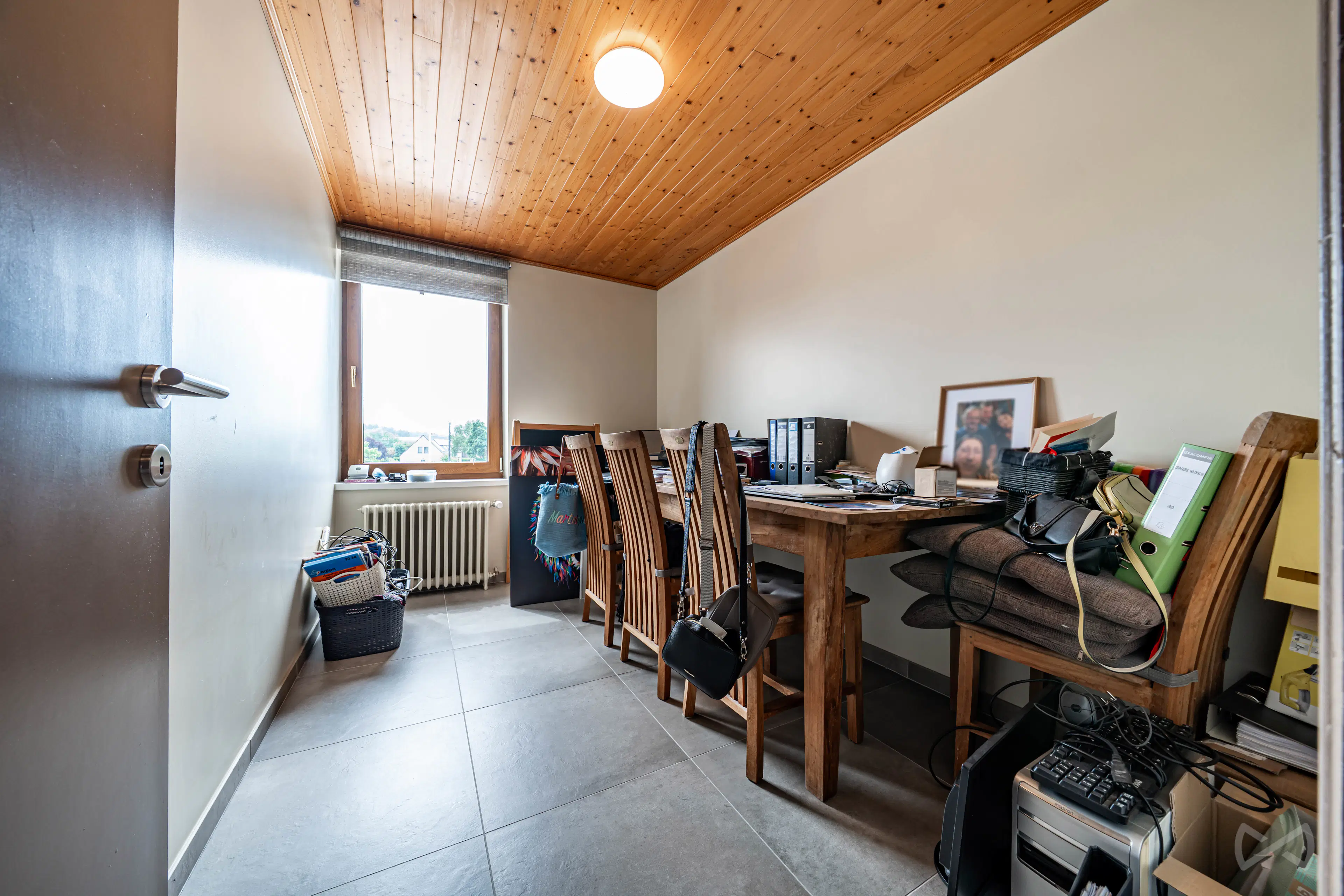 Foto 3 van 4 van Gebouw voor gemengd gebruik met zes slaapkamers in Ghislenghien