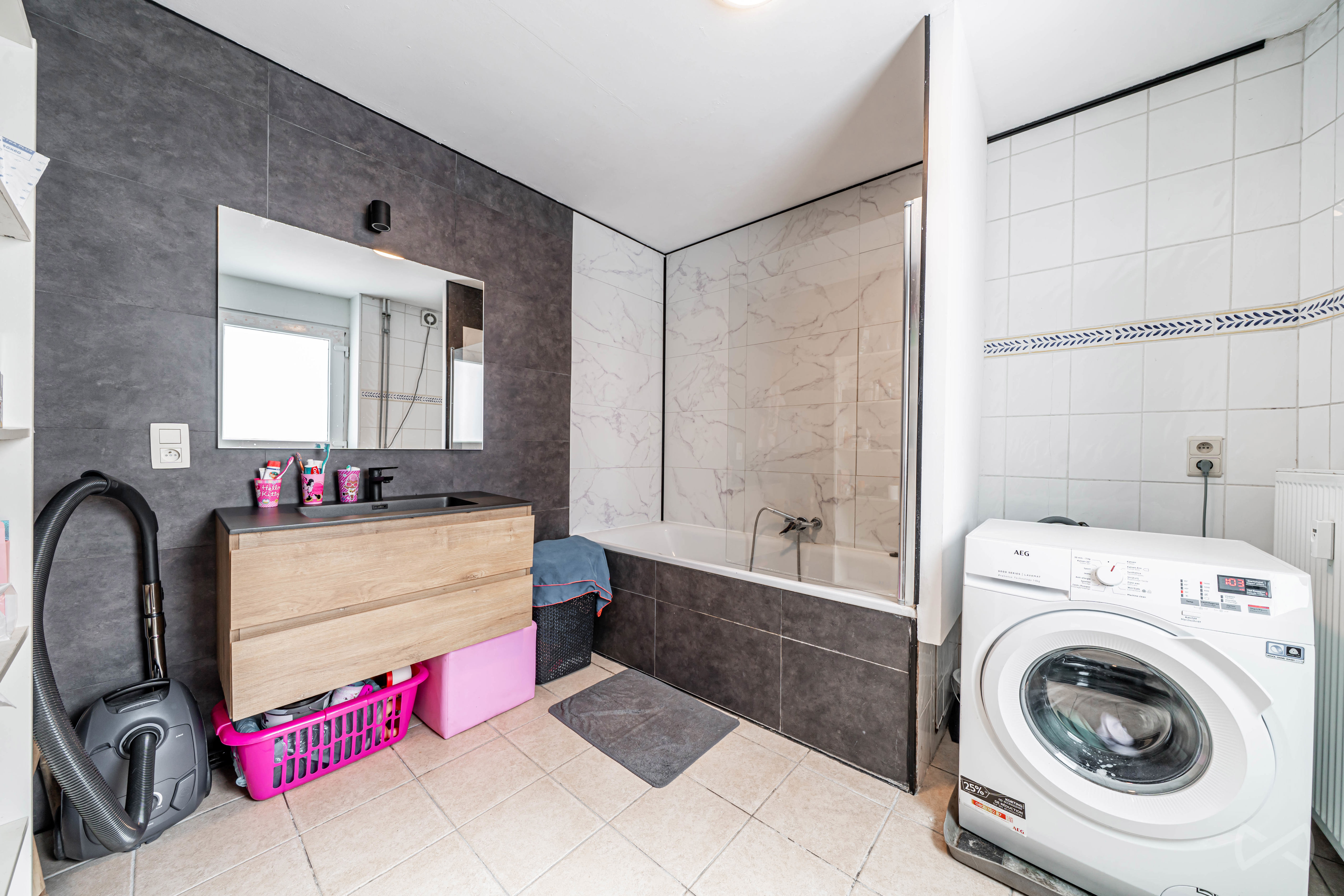 Photo 2 sur 4 pour Immeuble à appartements de cinq chambres à Namur