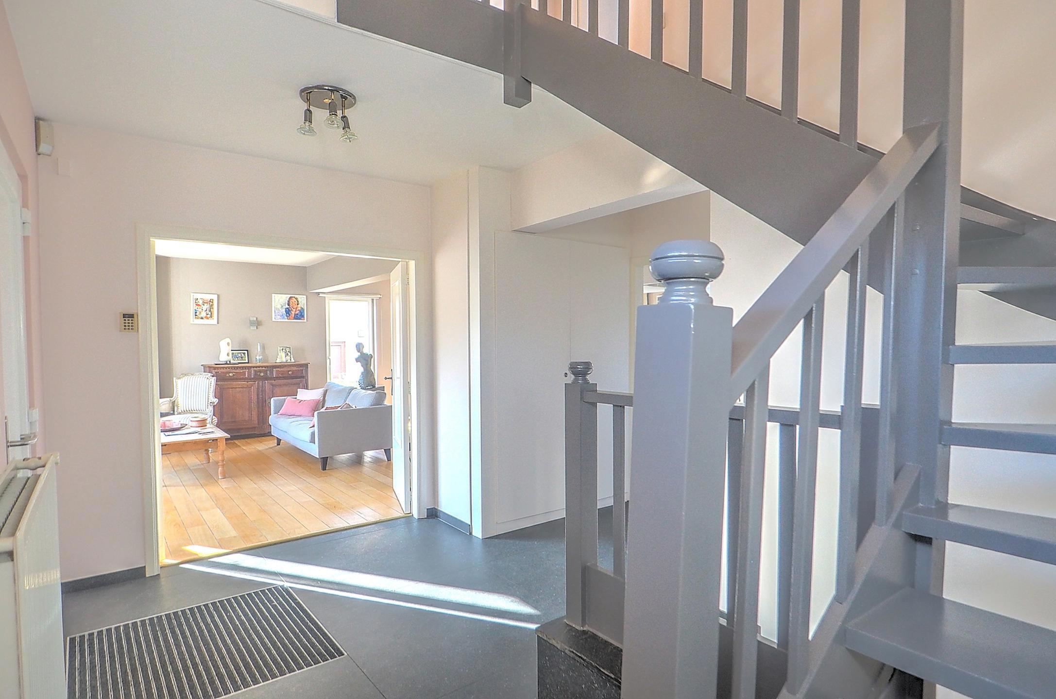 Picture 3 of 4 for House with four bedrooms in Waterloo
