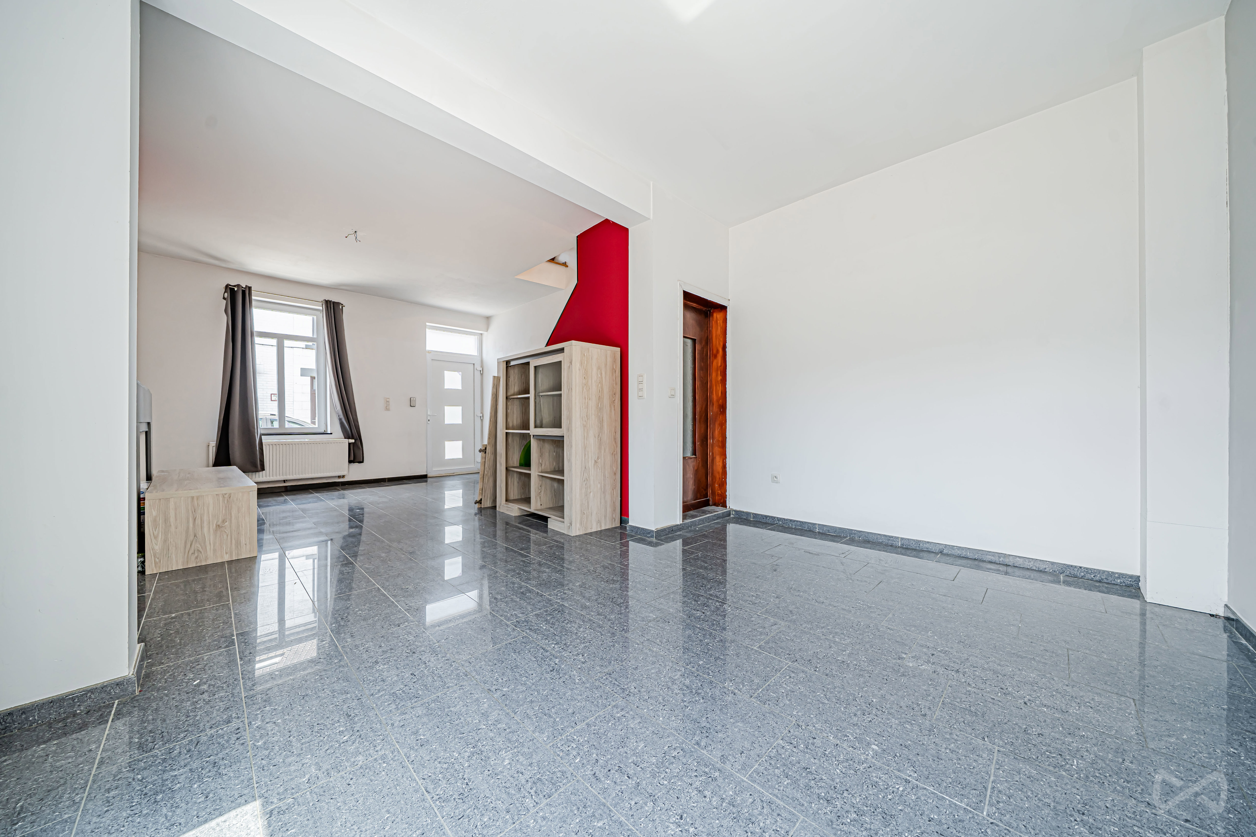 Photo 3 sur 3 pour Maison de trois chambres à Fontainel'Evêque Forchiesla-Marche