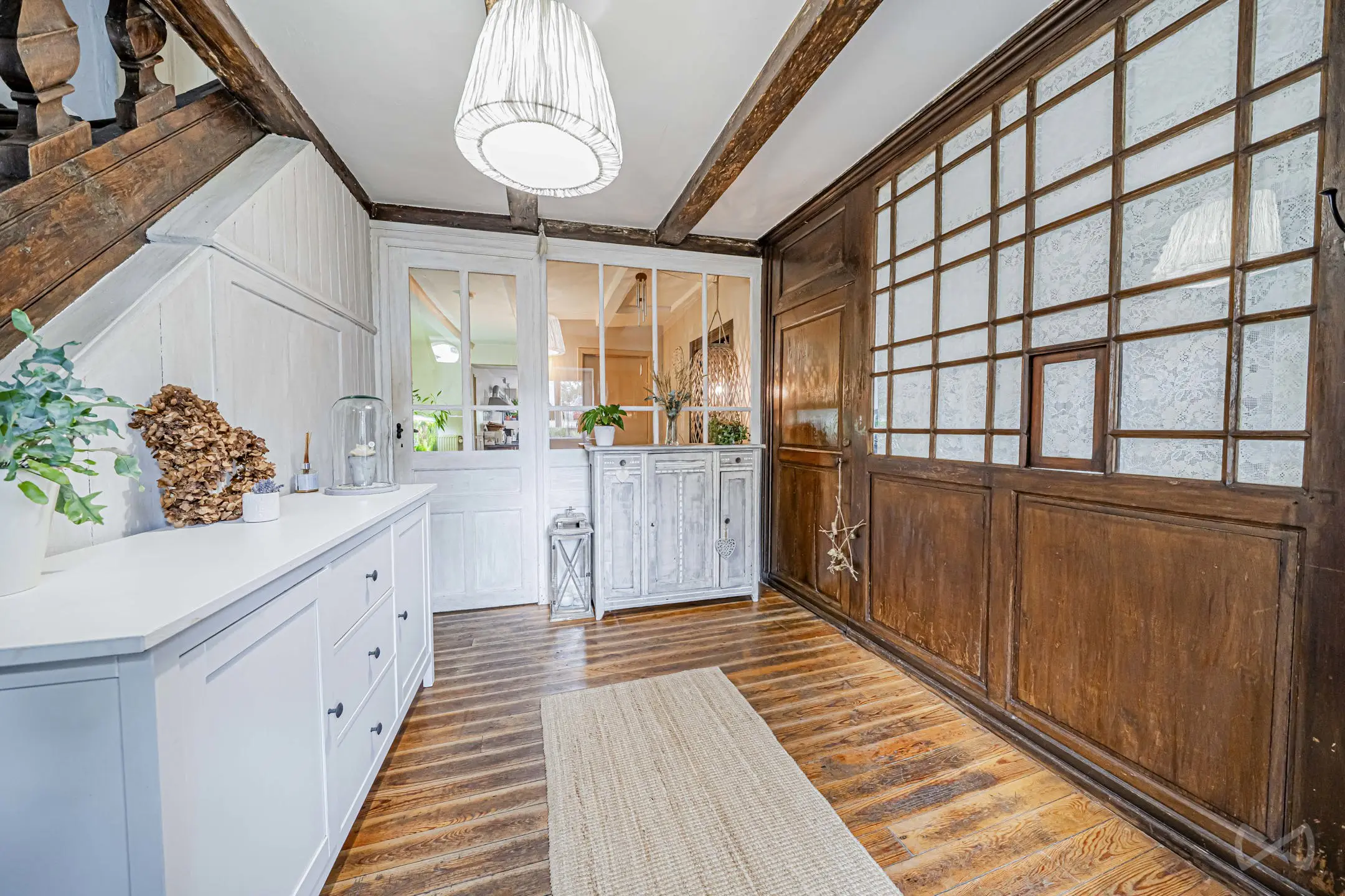 Foto 2 van 4 van Huis met drie slaapkamers in Chiny