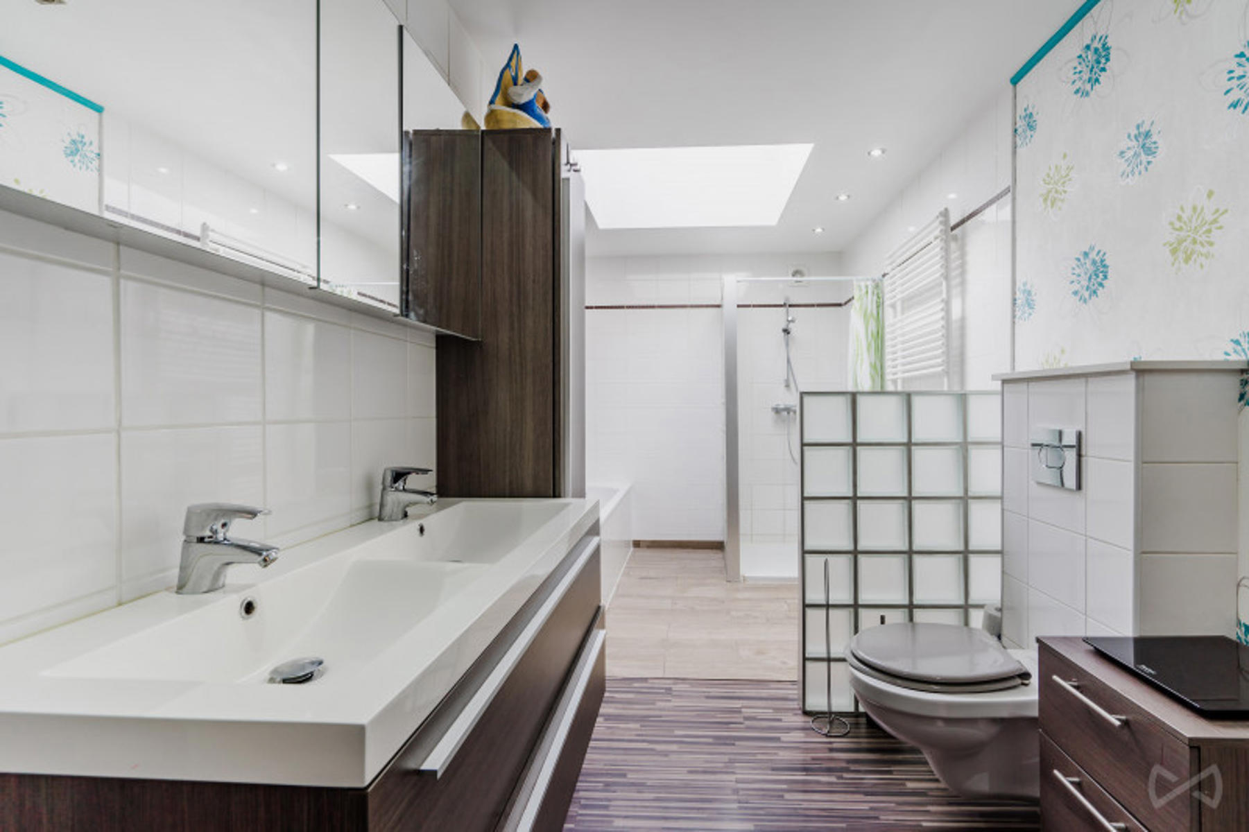 Photo 1 sur 4 pour Maison de quatre chambres à Couillet