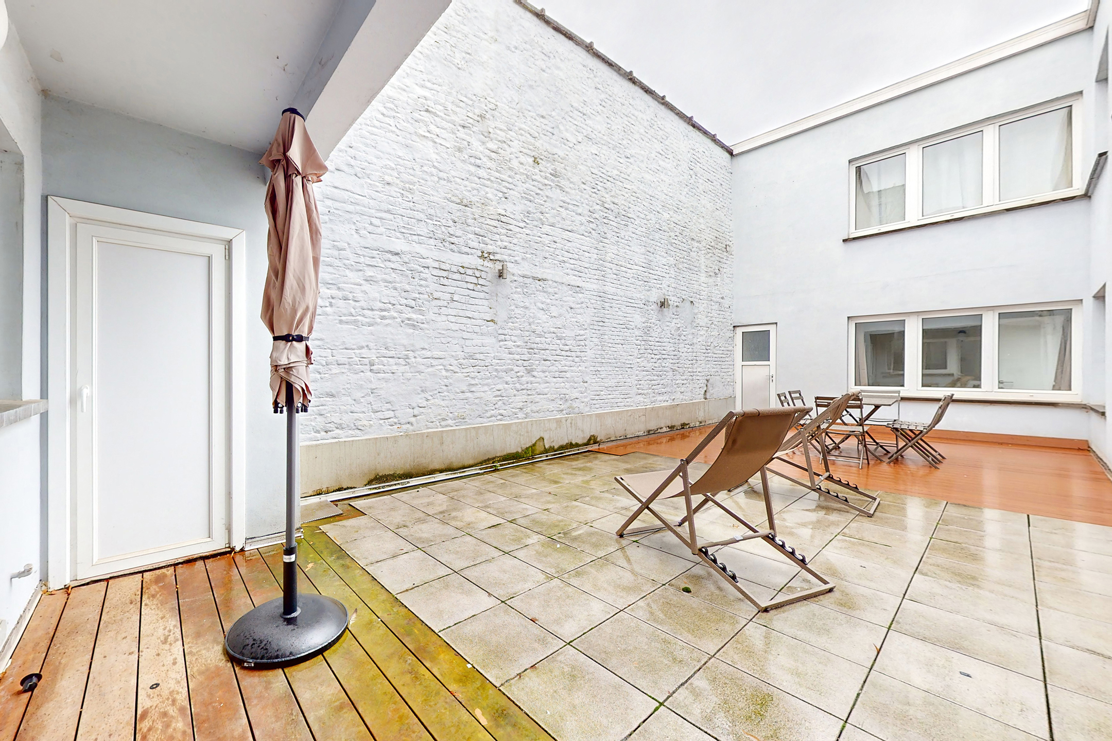 Picture 1 of 4 for Flat with five bedrooms in Jette