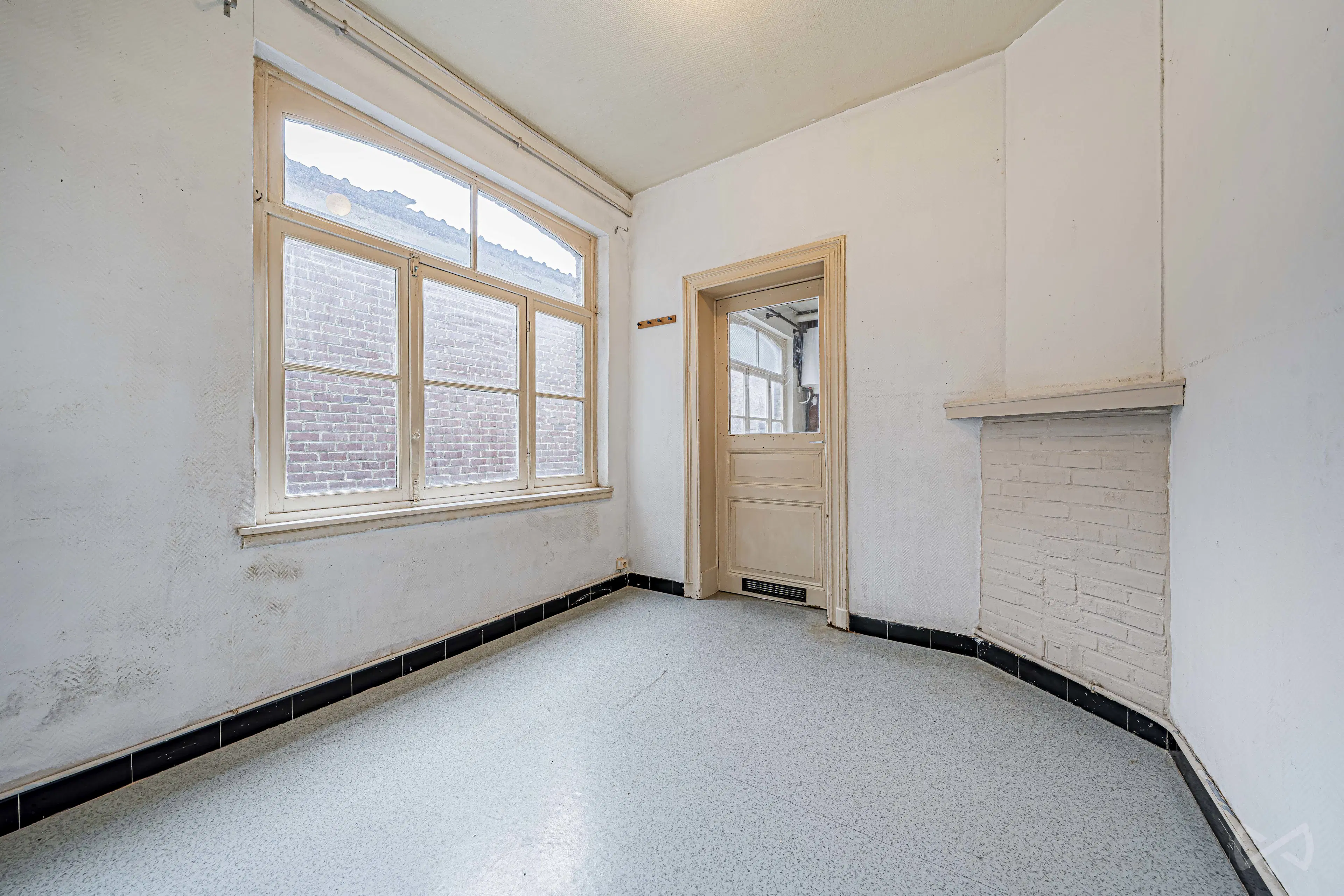 Photo 3 sur 4 pour Immeuble à appartements de trois chambres à Engis
