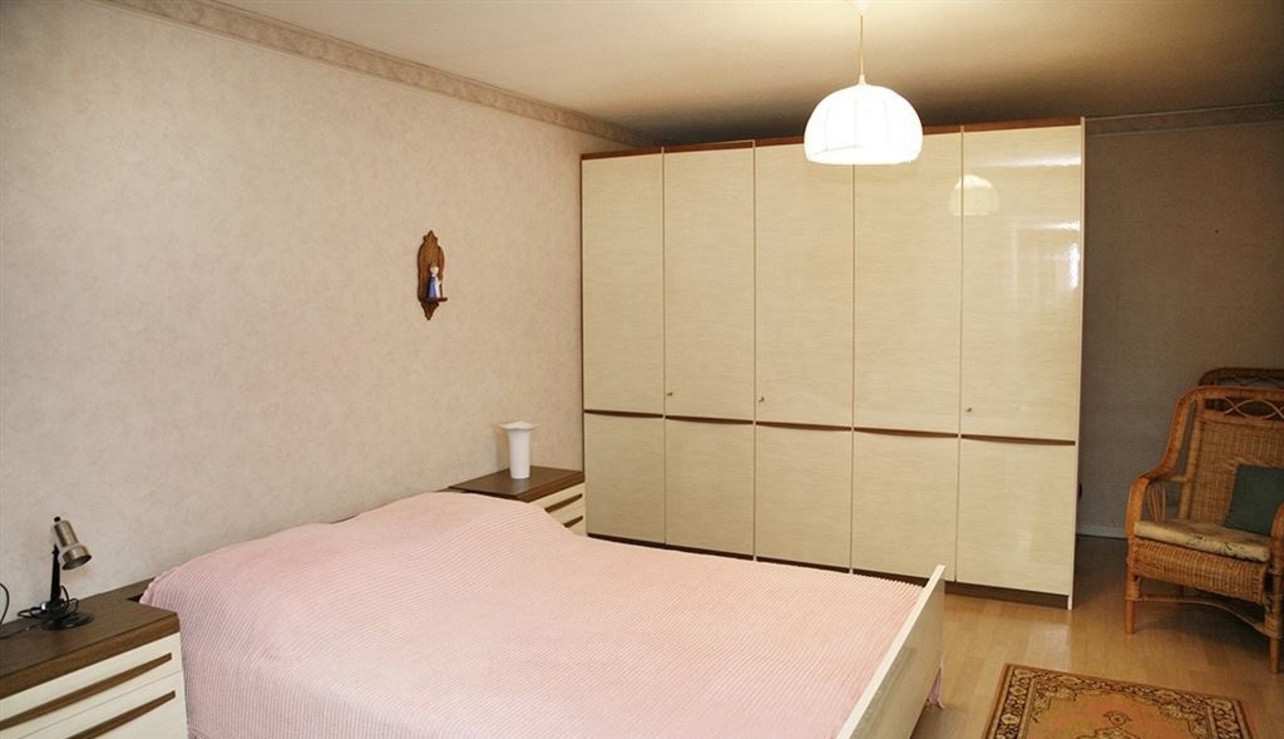 Foto 3 van 4 van Gebouw voor gemengd gebruik met drie slaapkamers in Leopoldsburg