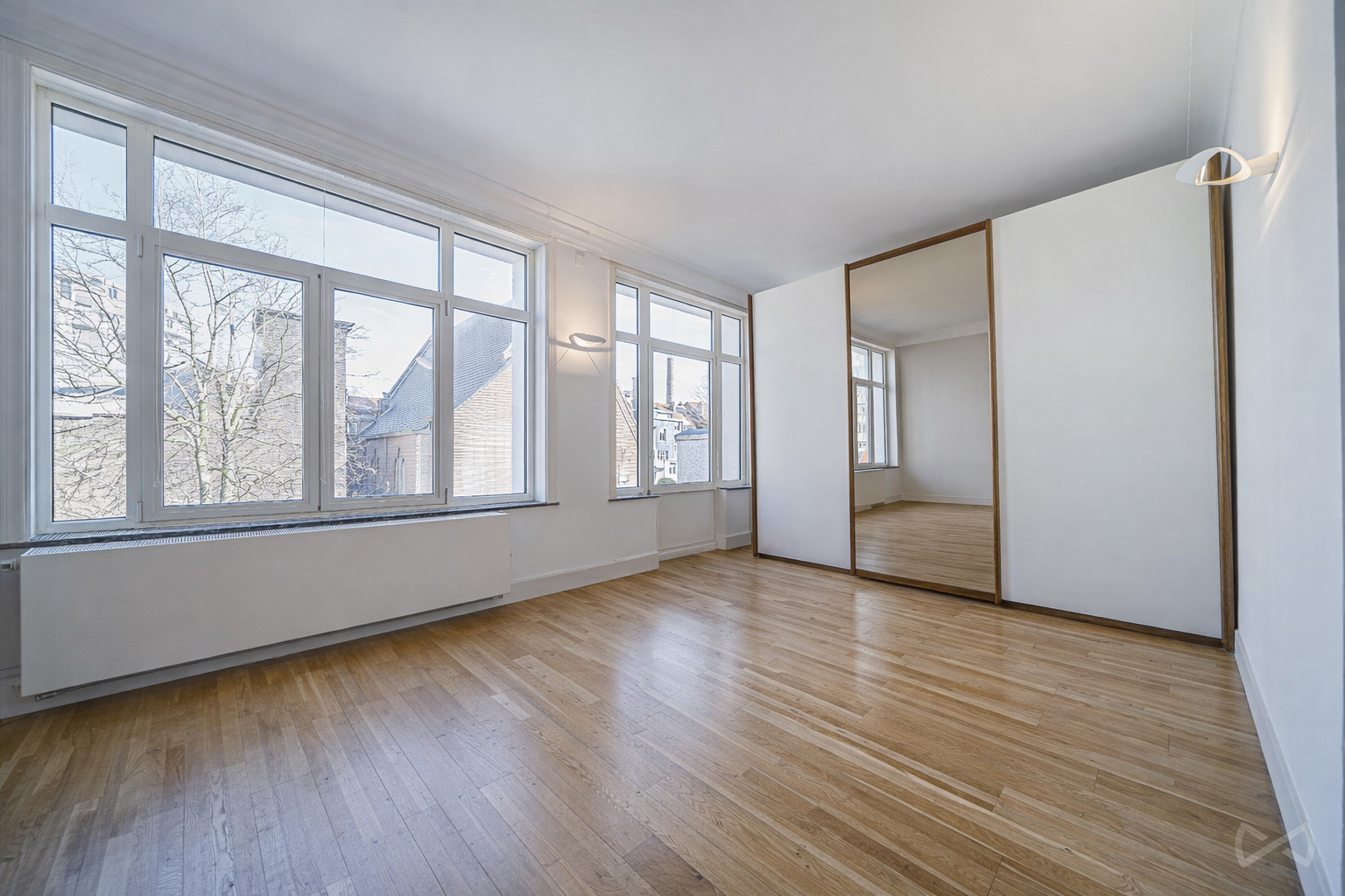 Picture 1 of 4 for Maison de maitre with six bedrooms in Bruxelles