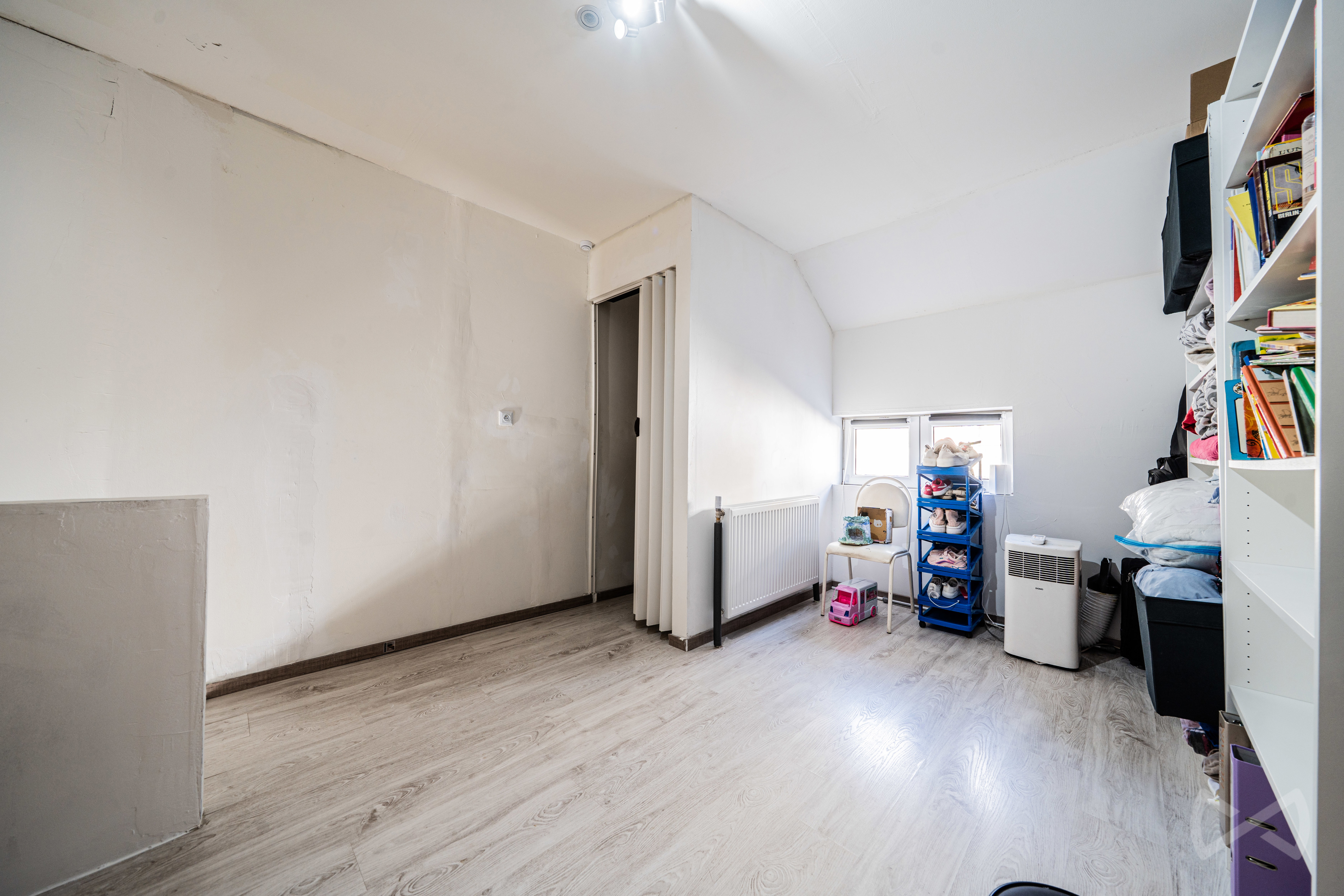 Photo 3 sur 4 pour Maison de trois chambres à Avennes