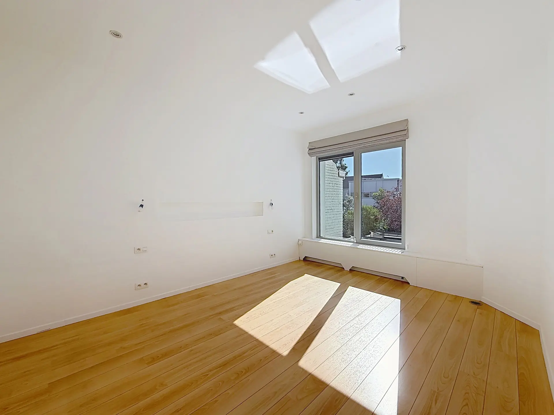 Photo 2 sur 4 pour Bel-étage de cinq chambres à Uccle