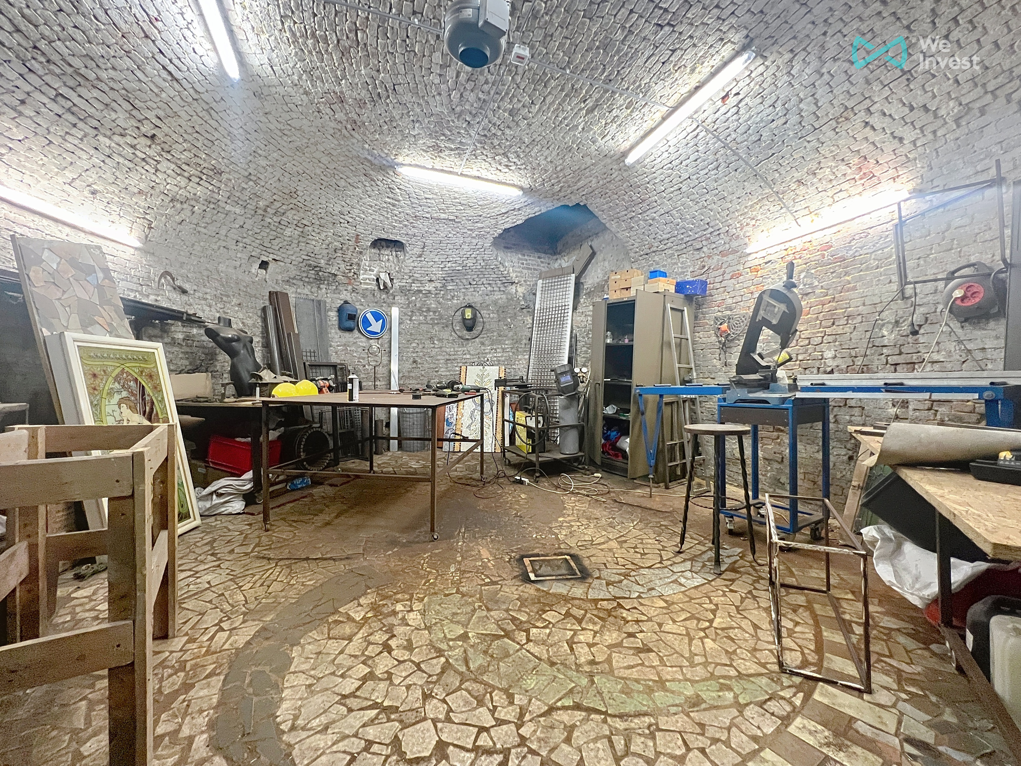 Picture 2 of 3 for Individual shop in Ixelles