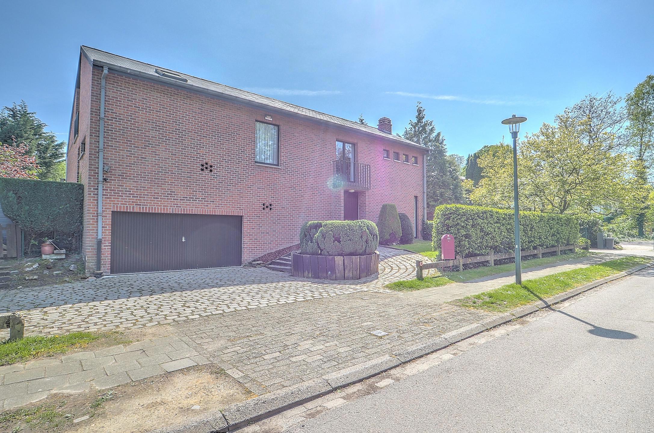 Photo 3 sur 4 pour Maison de quatre chambres à Uccle