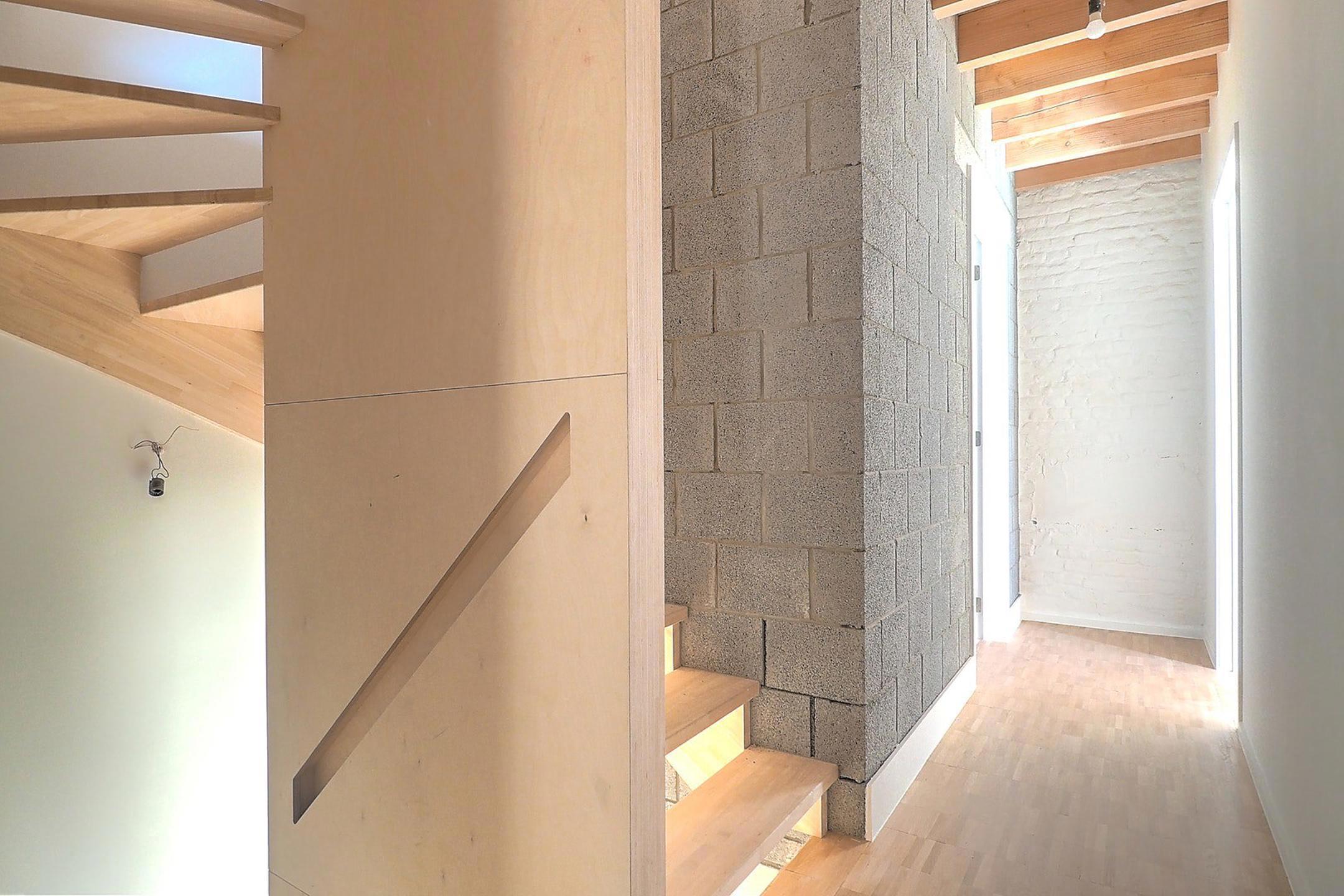 Picture 1 of 4 for House with five bedrooms in Molenbeek-Saint-Jean