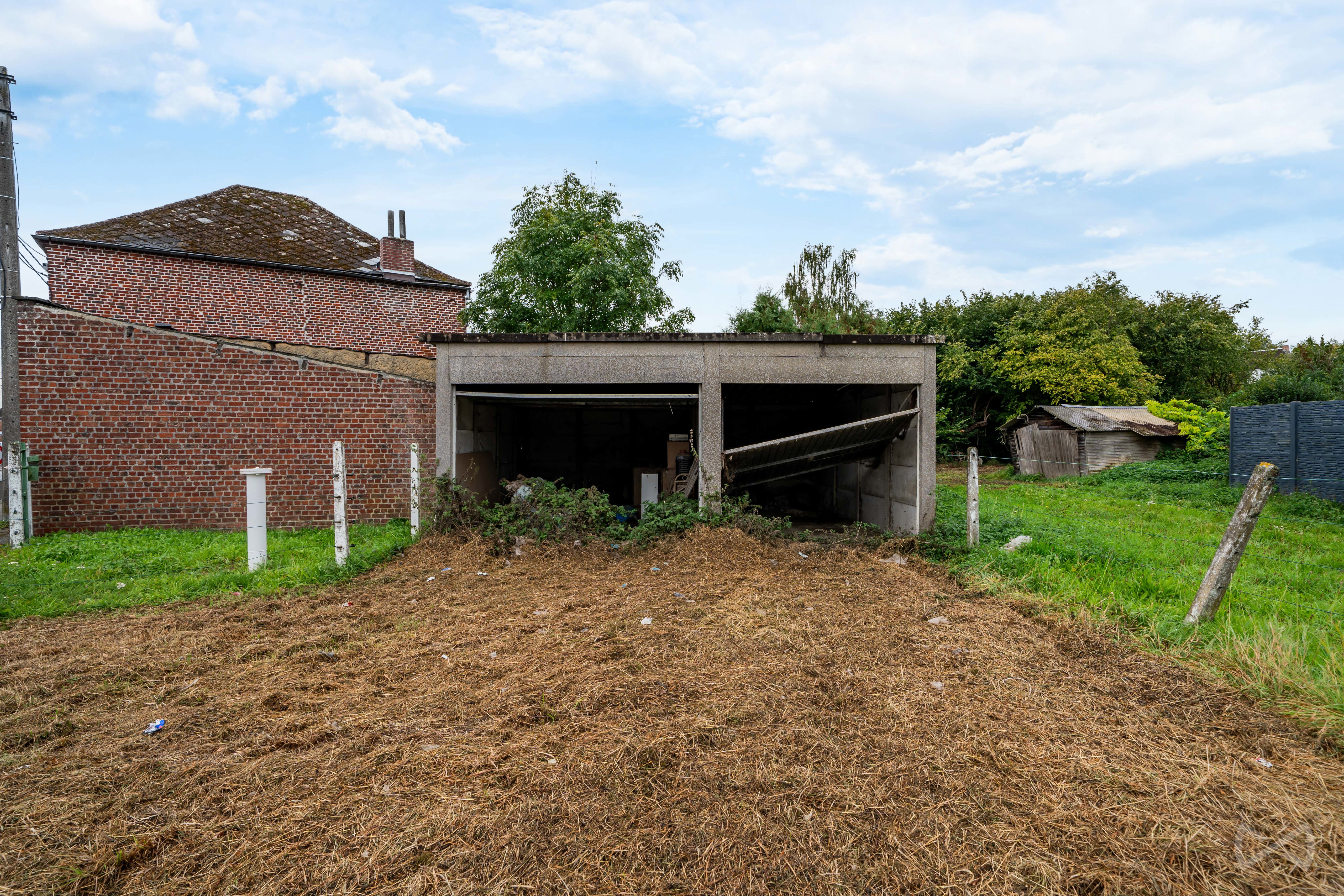 Photo 4 sur 4 pour Maison de quatre chambres à Ville-sur-haine