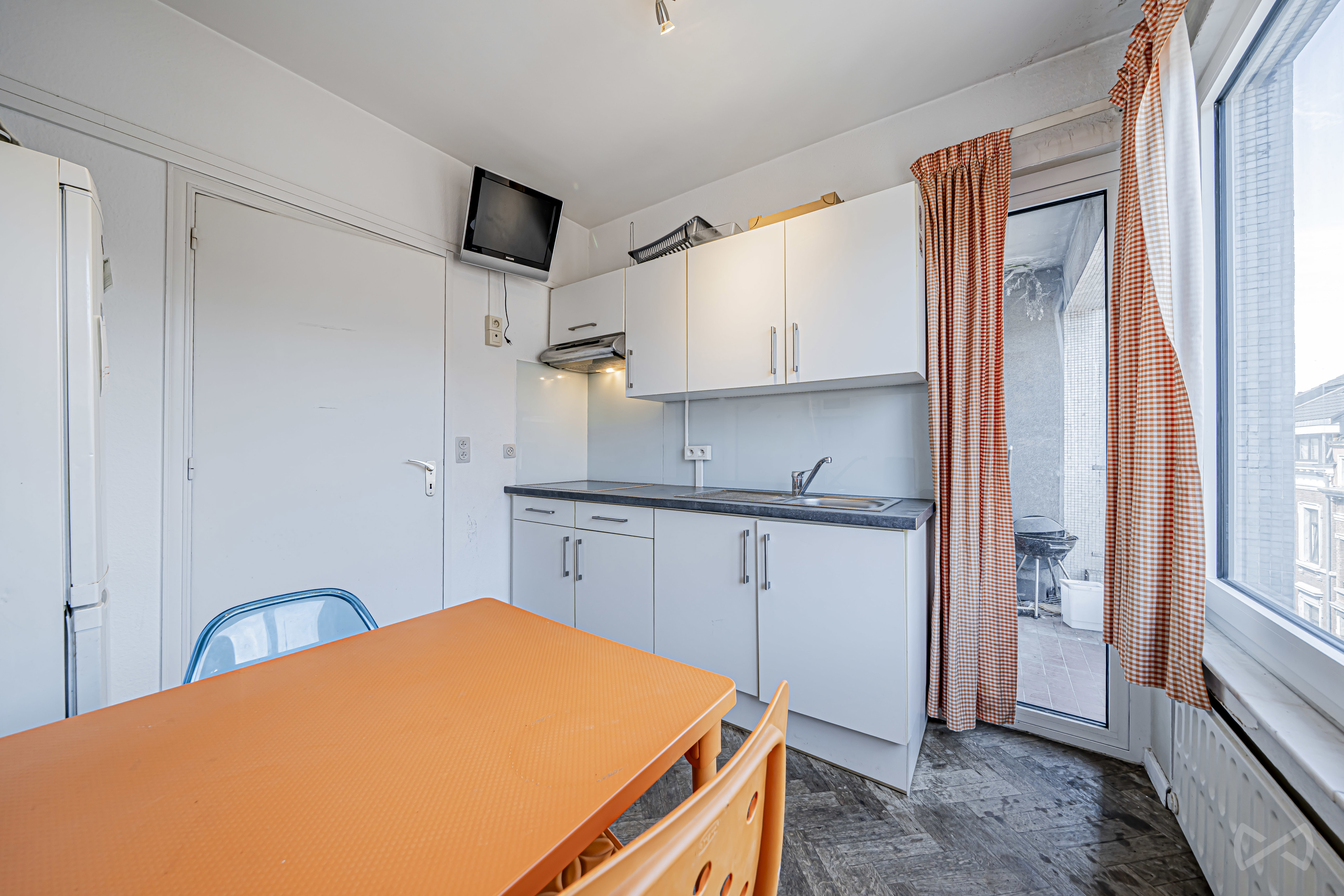 Picture 1 of 4 for Flat with six bedrooms in Liège