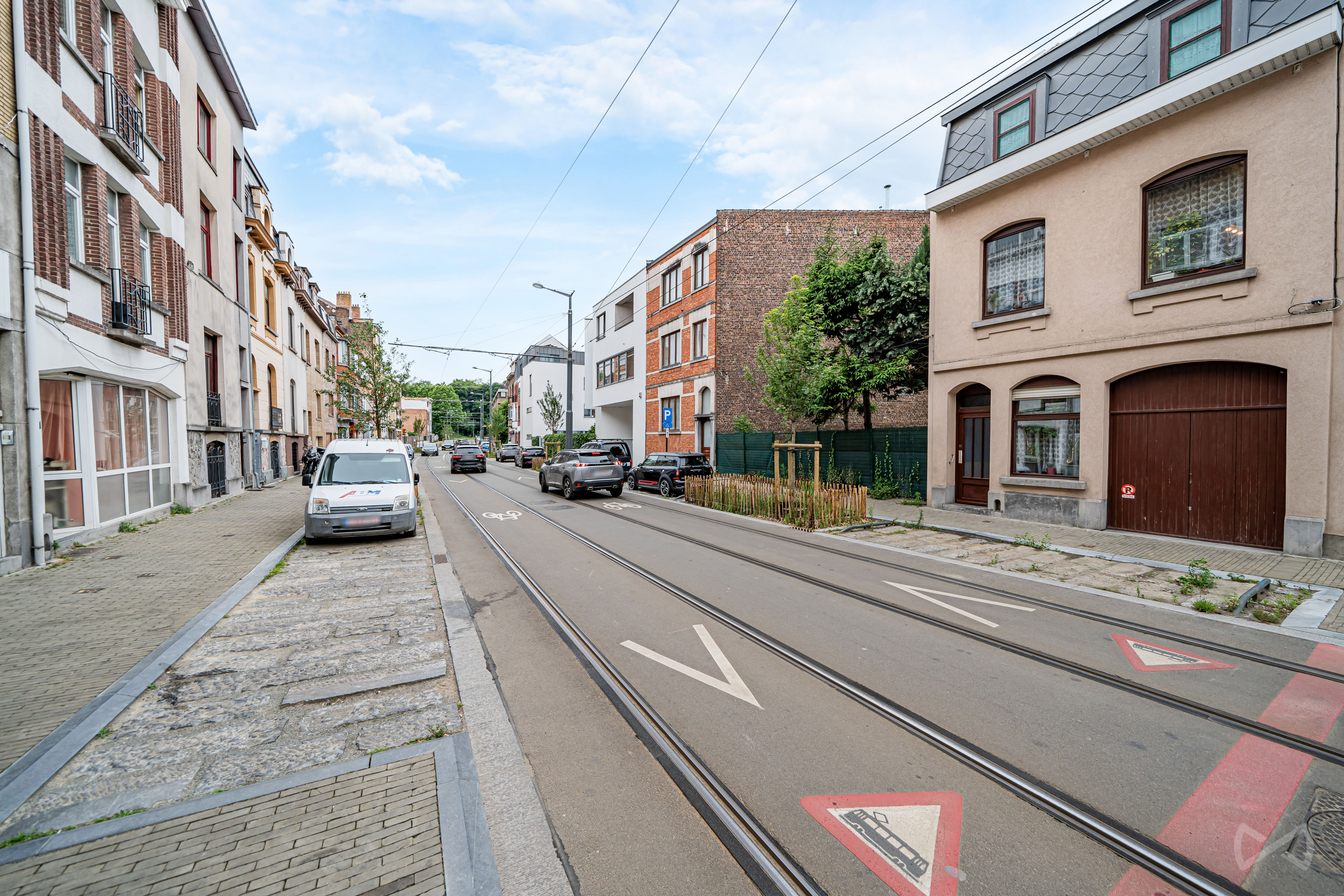Picture 1 of 2 for Bel-etage with three bedrooms in Neder-over-heembeek
