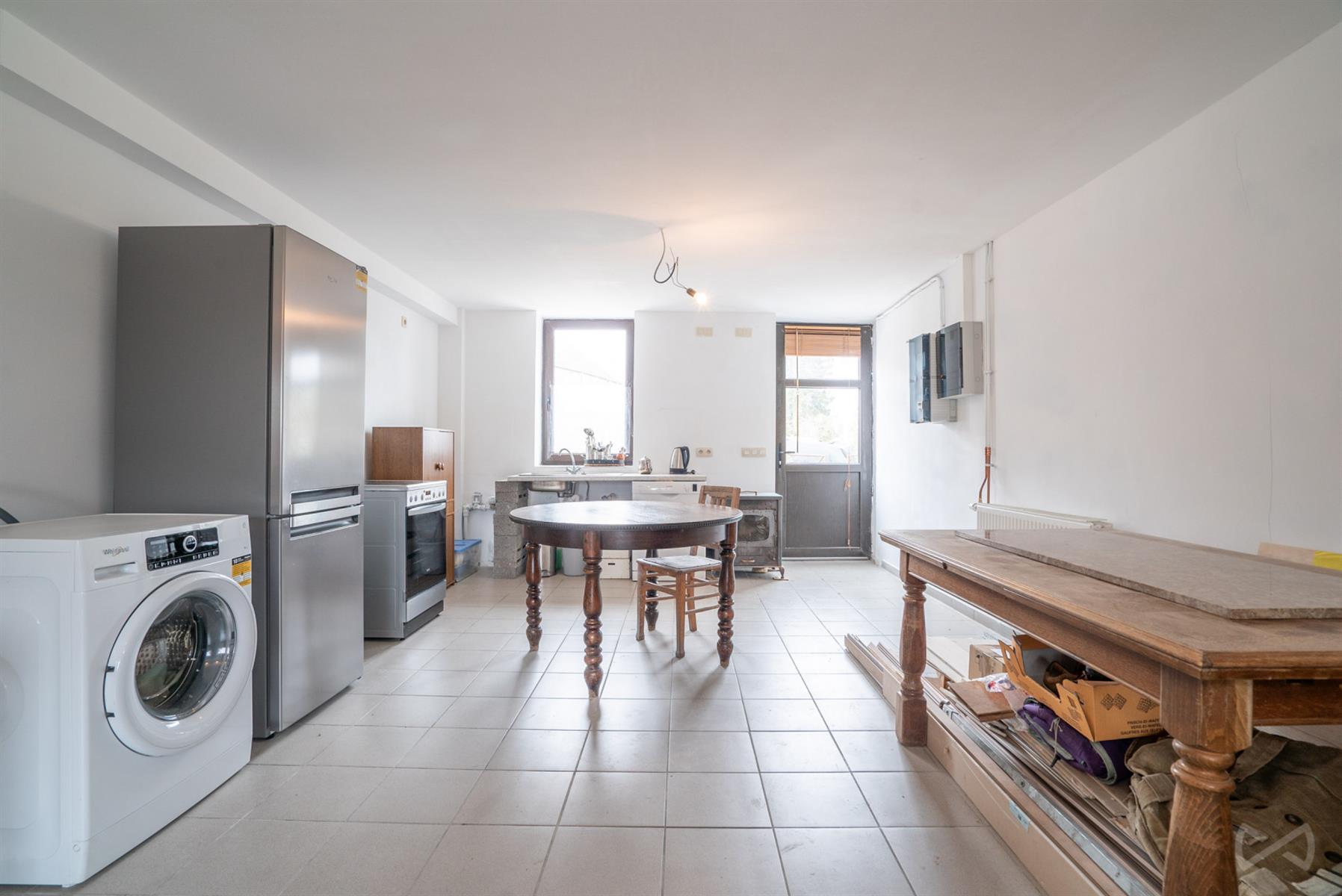 Picture 1 of 4 for House with three bedrooms in Gochenée