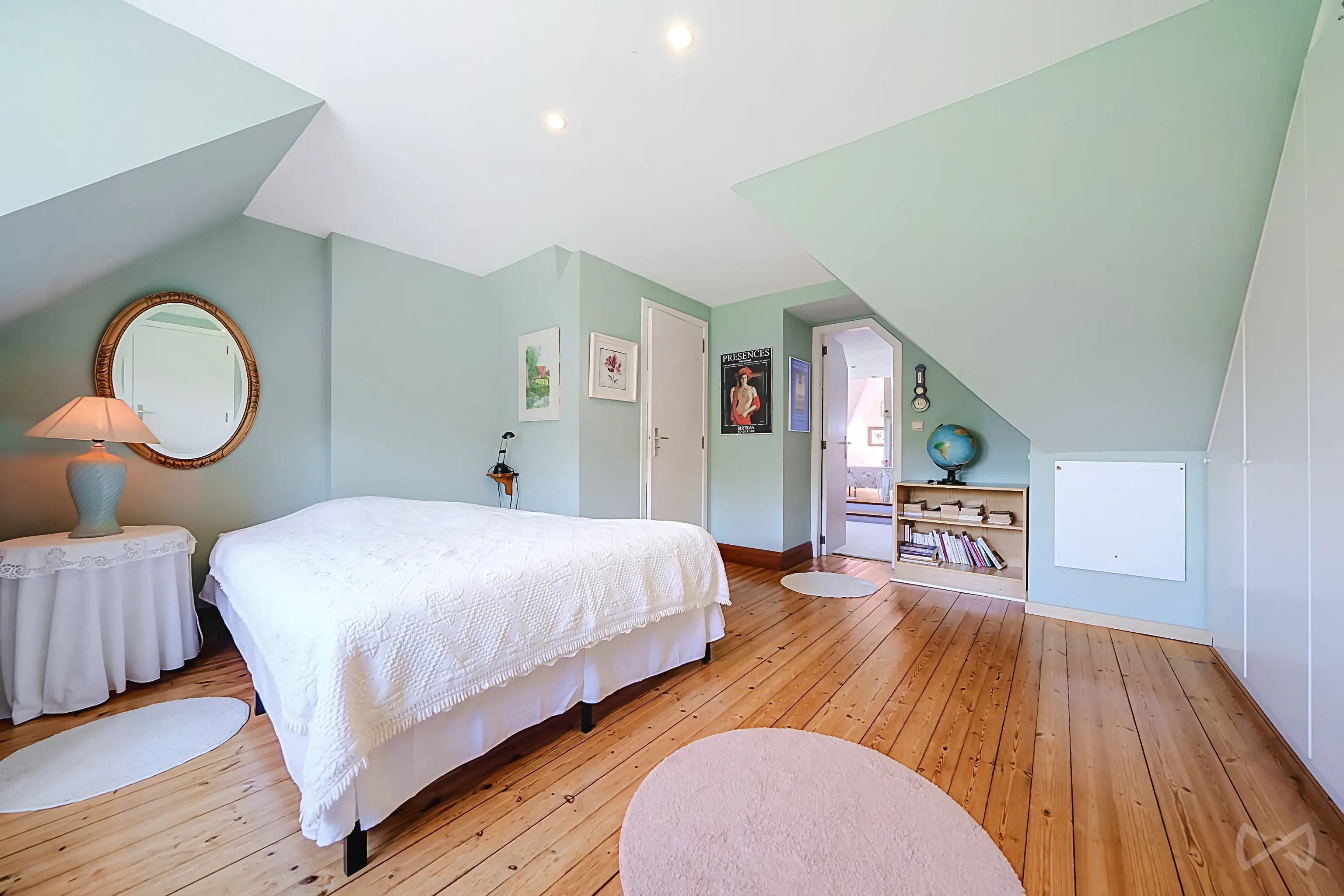 Picture 2 of 4 for House with two bedrooms in Bourlers