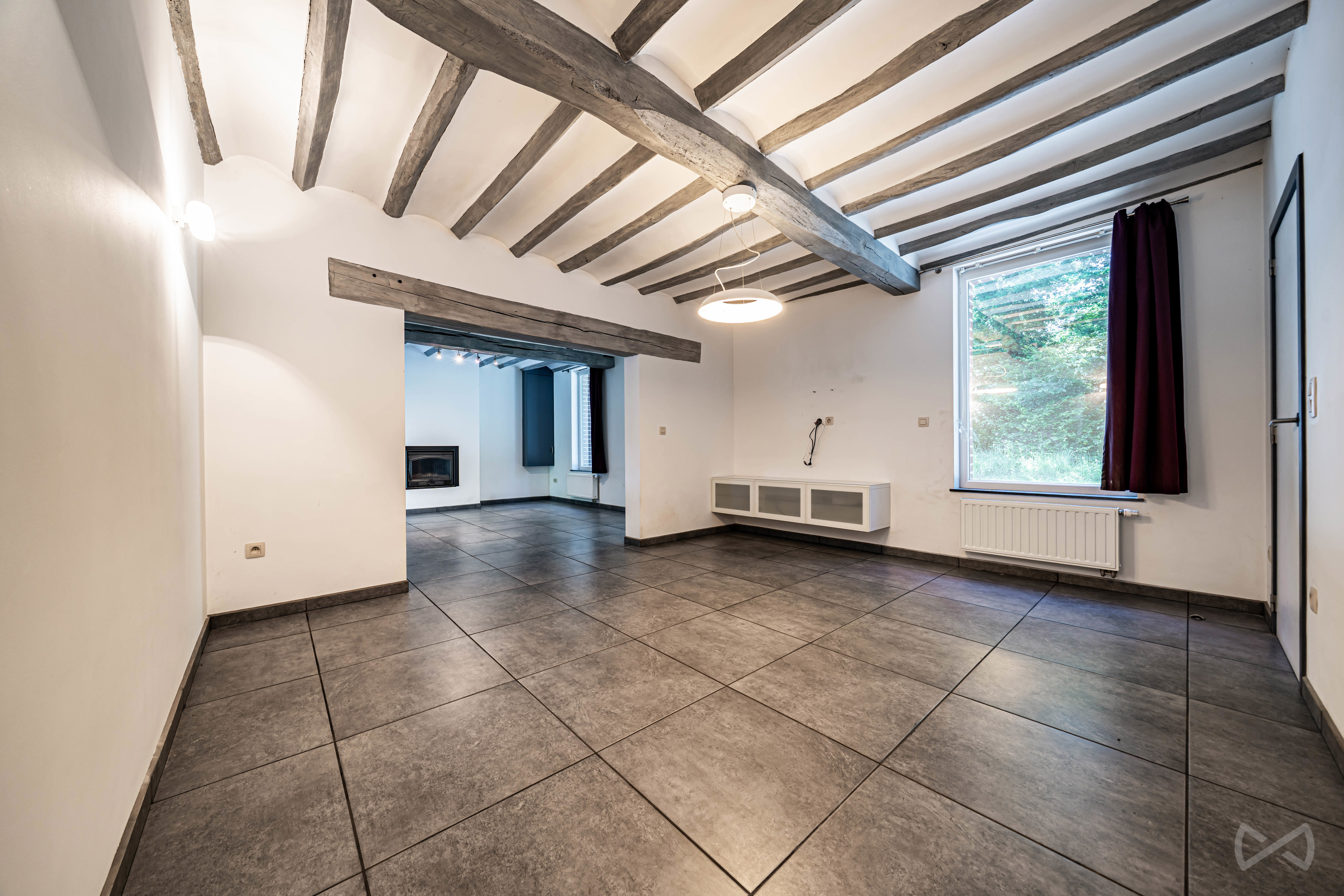 Photo 1 sur 4 pour Maison de quatre chambres à Beloeil