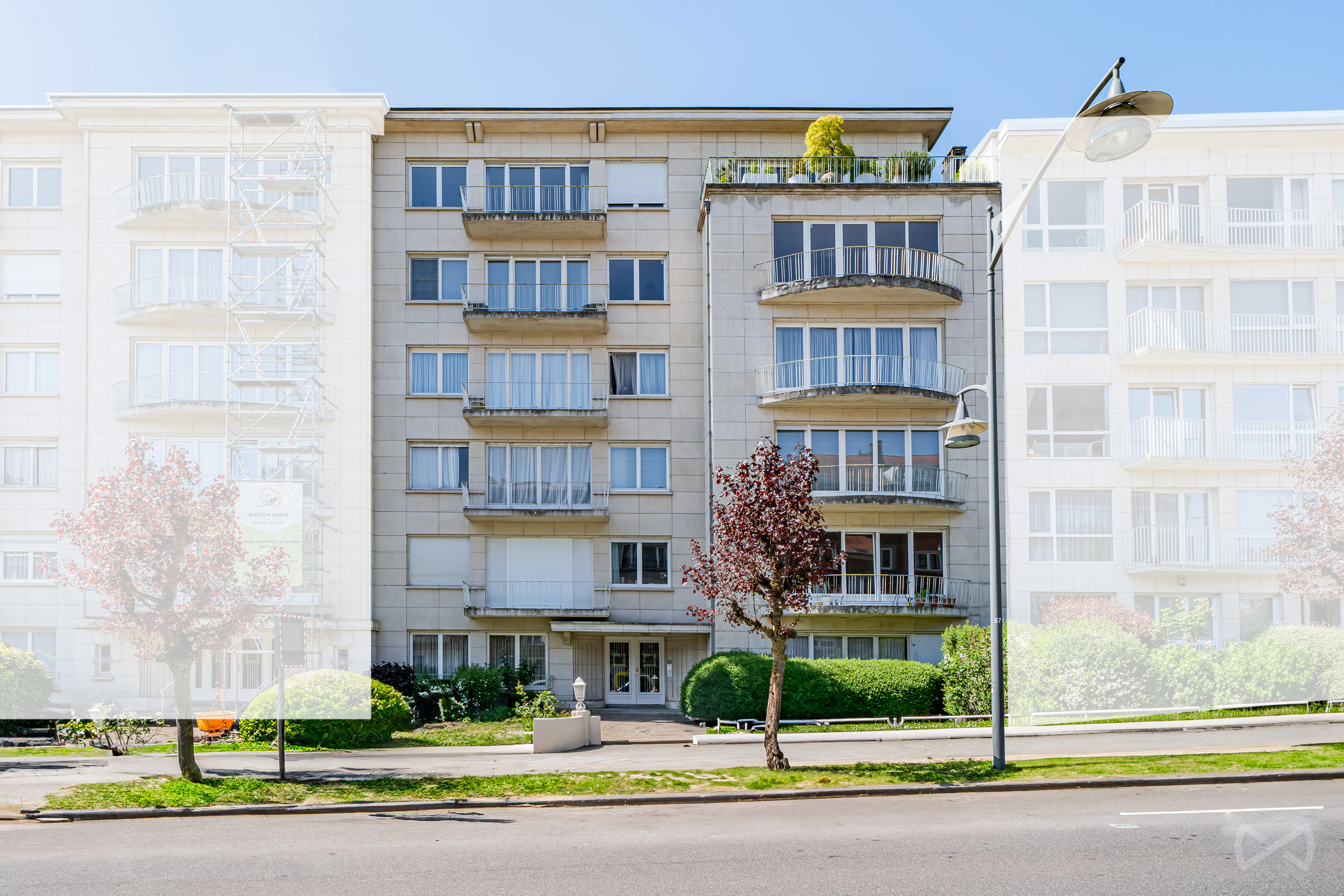 Picture 3 of 4 for Flat with three bedrooms in Ixelles