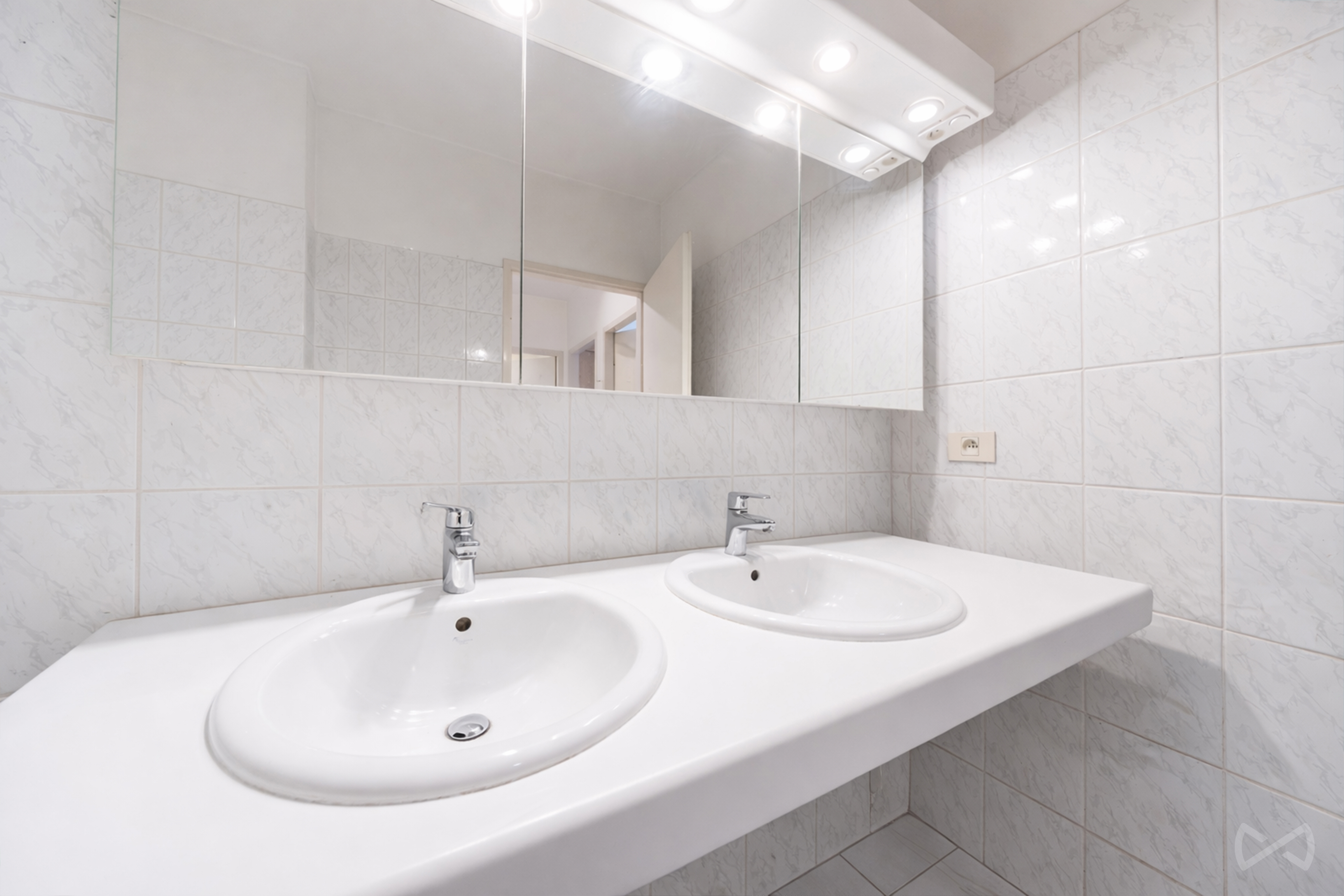 Picture 1 of 4 for Flat with two bedrooms in Berchem-sainte-agathe